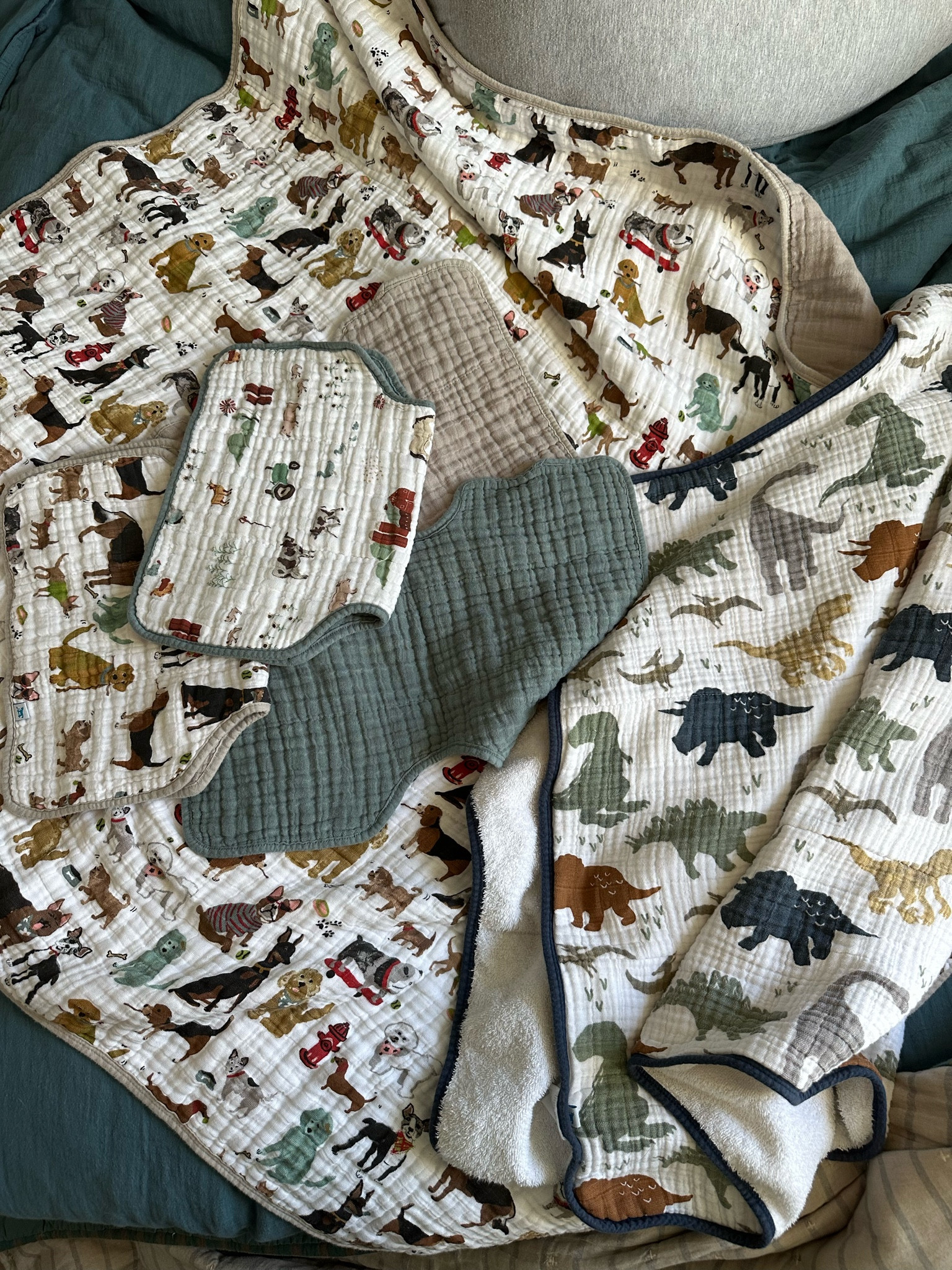 Little Unicorn faves on sale! Burp cloths, bibs and hooded towels are doorbusters today making them 50-60% off! Baby must haves 

#LTKbaby #LTKCyberWeek #LTKfindsunder50