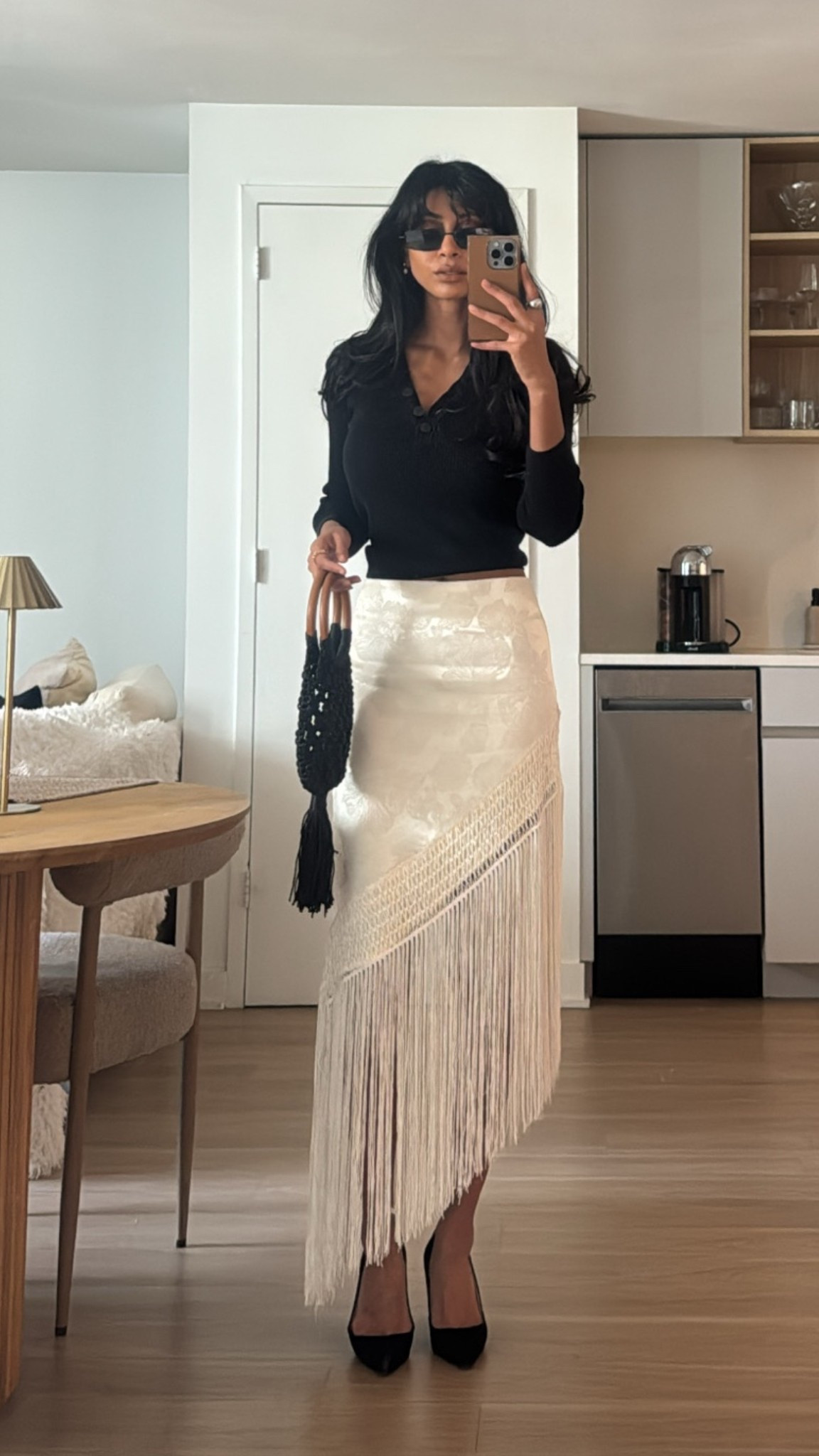 Cream fringe skirt! Minimal chic ootd
