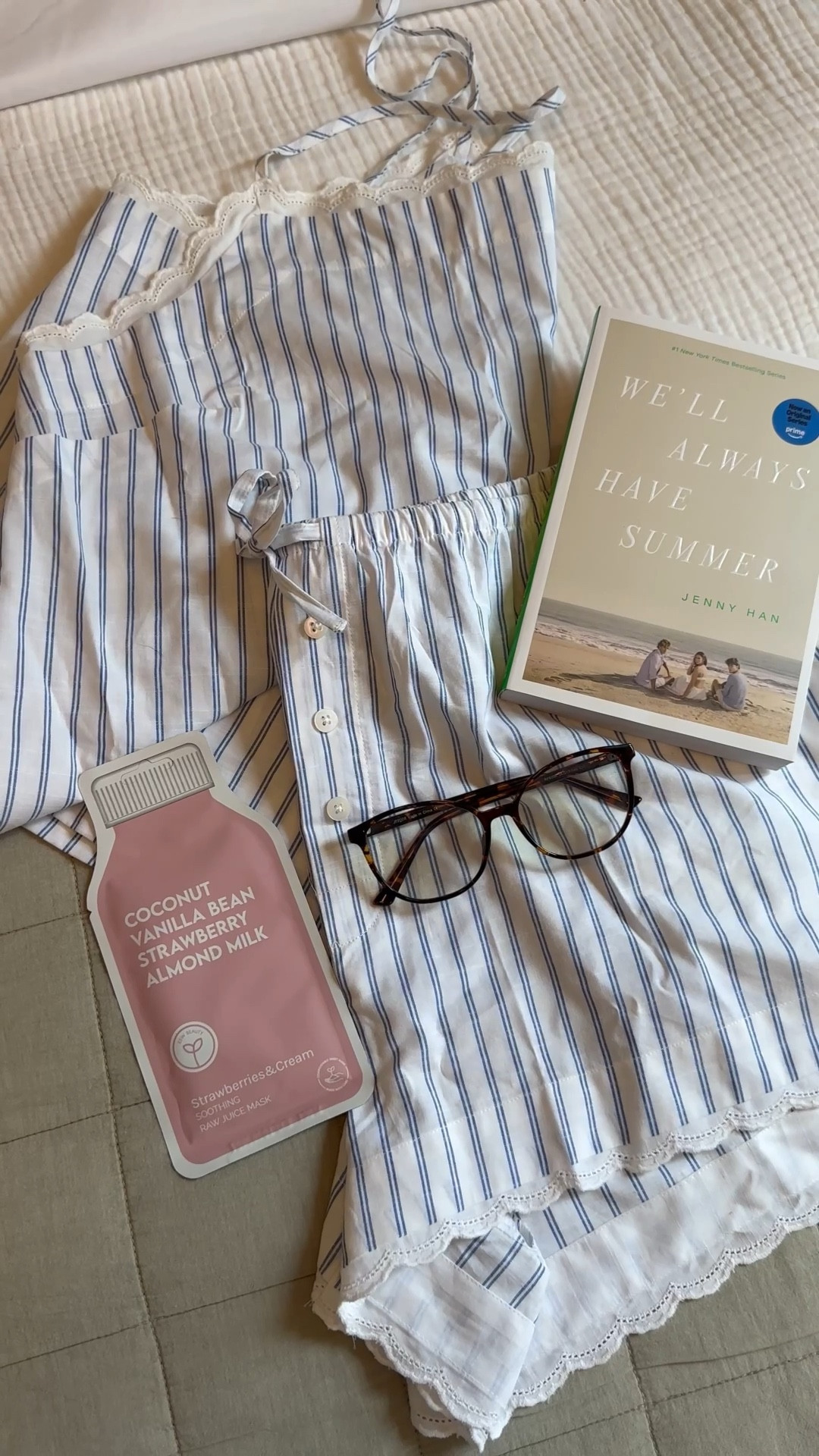 Who’s ready for the new season of tsitp?!?! 💙🐚 linking this pj set that’s only $20 & everything else! 

#LTKMidsize #LTKFamily