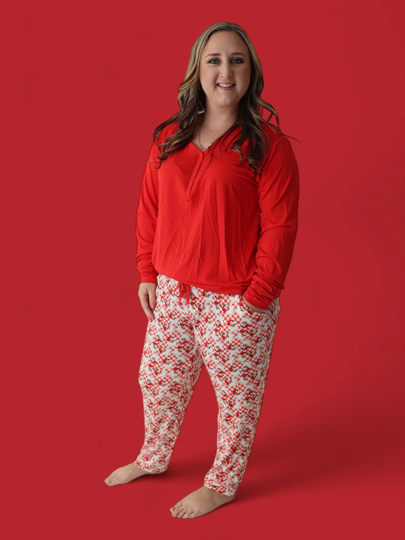 JOLLY SANTA CHECKERS WOMEN’S JOGGER DREAM SET | DREAM BIG LITTLE CO