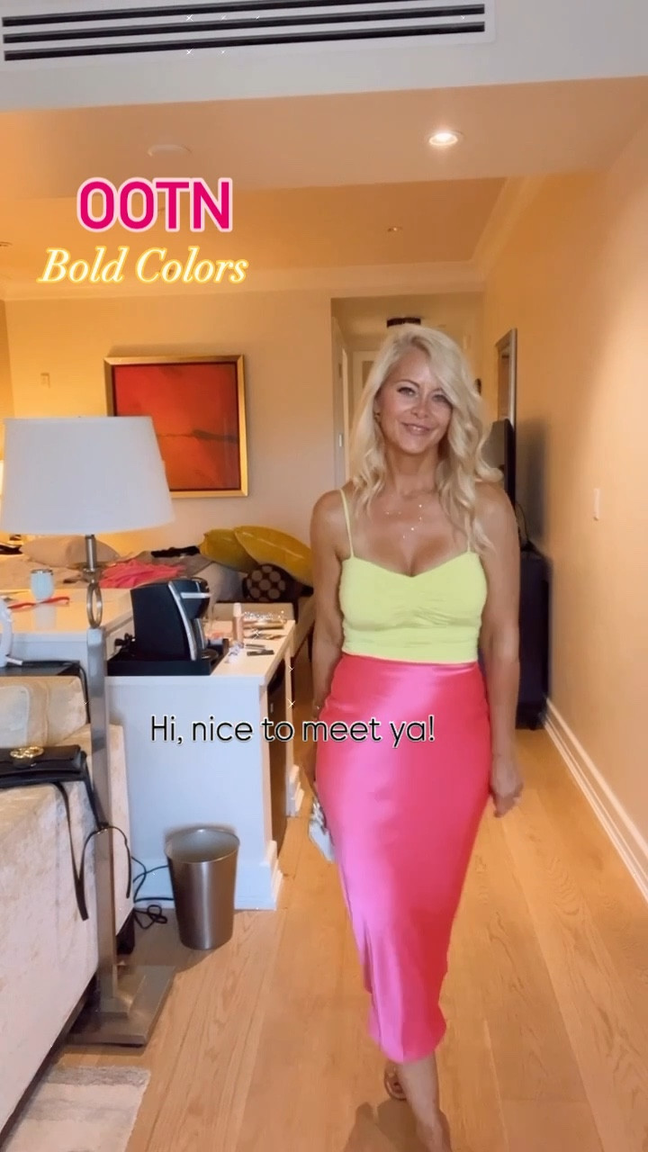 Color blocking outfit, pink silk skirt, yellow bodysuit

#LTKgrwm #LTKFindsUnder100 #LTKootd