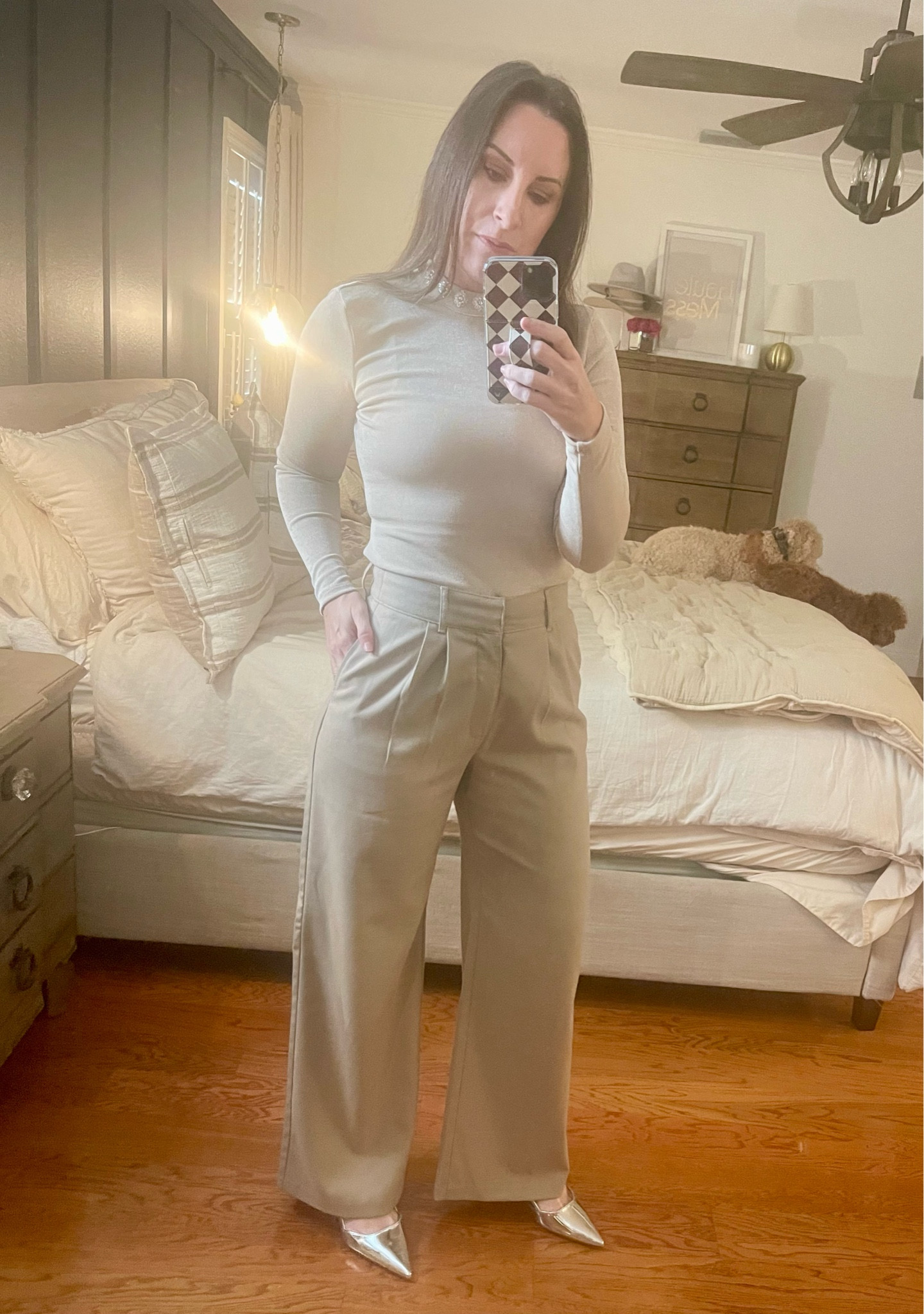 Business chic
Top: small
Pants: small
Shoes: 9.5


#LTKshoecrush #LTKworkwear #LTKMostLoved