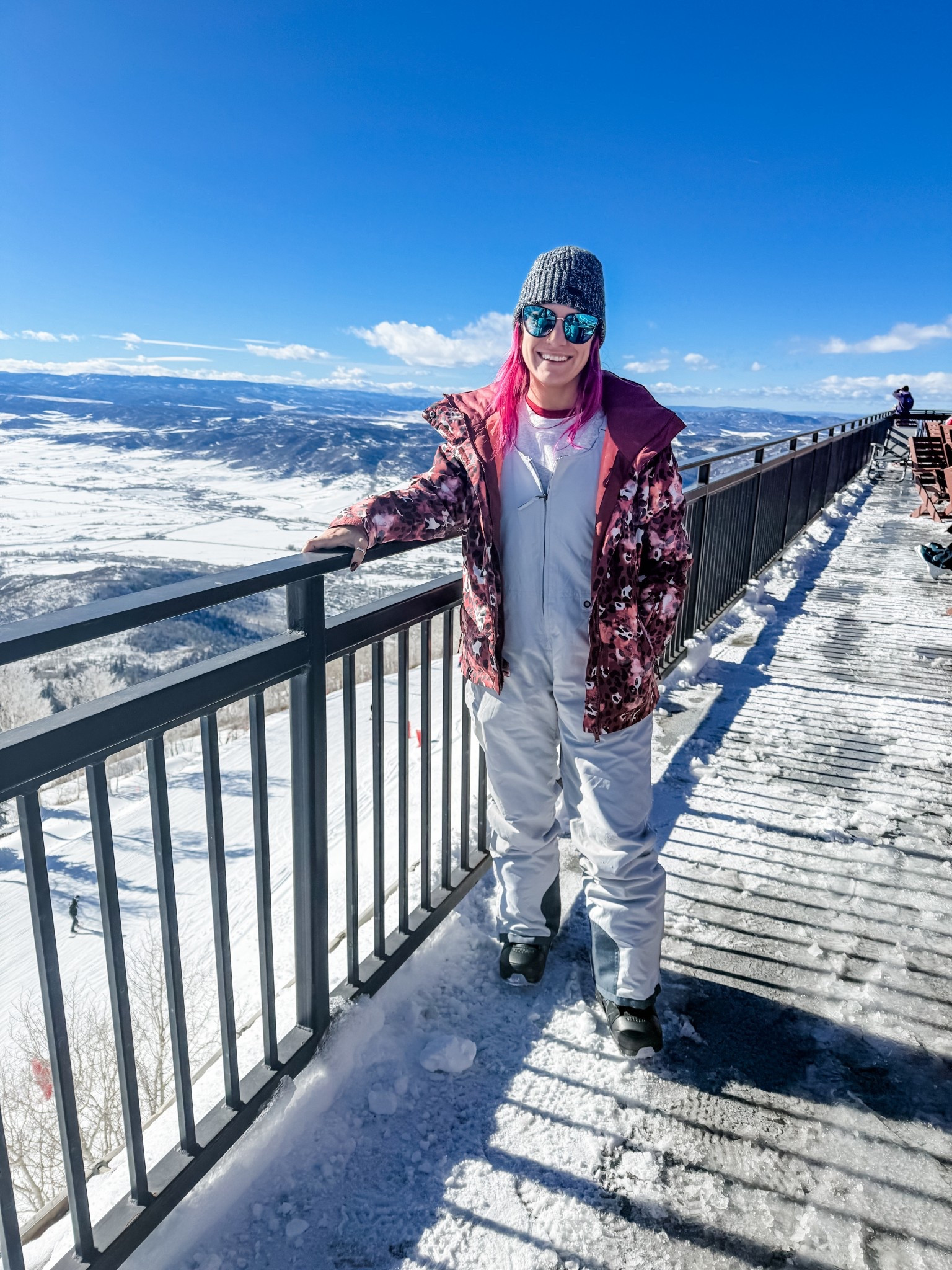 Snowboarding & sunshine NO better combo!!

#LTKSeasonal #LTKPetite #LTKTravel