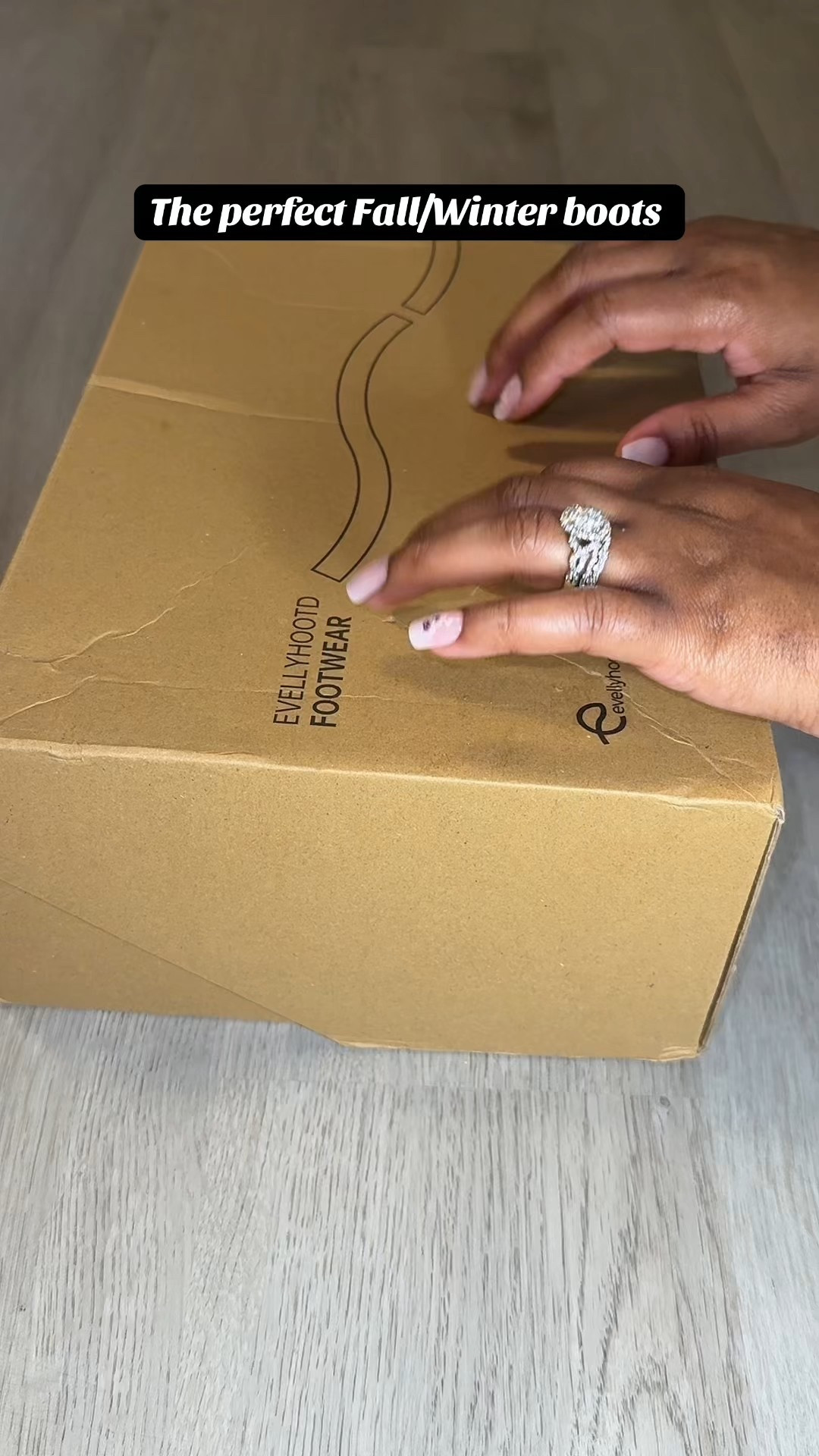 The perfect fall /winter boots . 

#LTKHoliday #LTKShoeCrush #LTKSeasonal