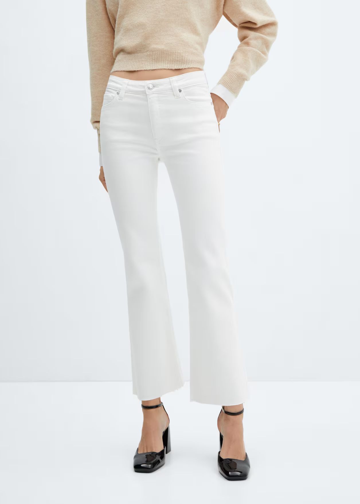 Crop flared jeans | MANGO (US)