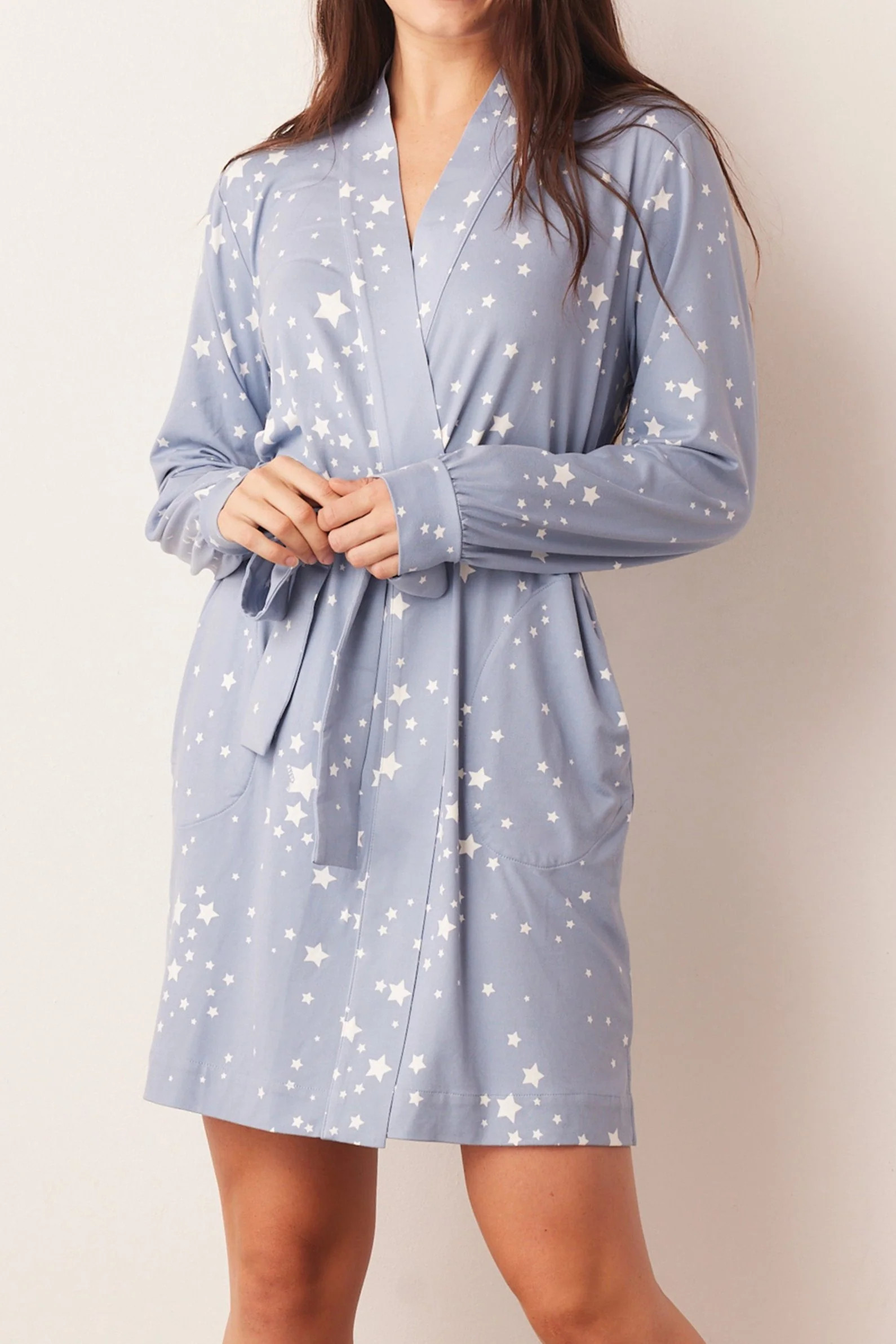 Quinn Banded Short Robe | Light Blue Stars | MASONgrey
