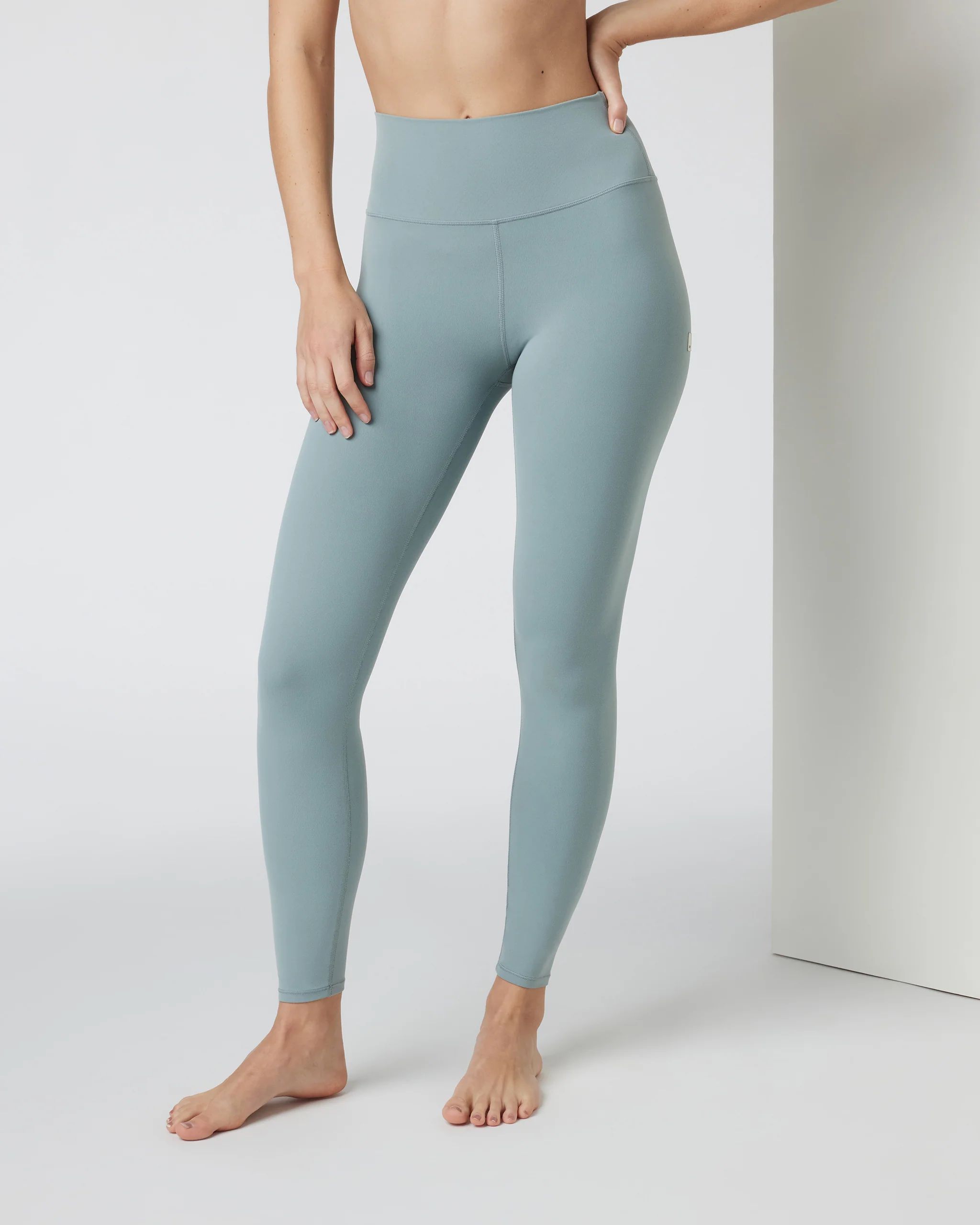 Vuori AllTheFeels™ Legging | Vintage Pistachio | Vuori | Vuori Clothing (US & Canada)