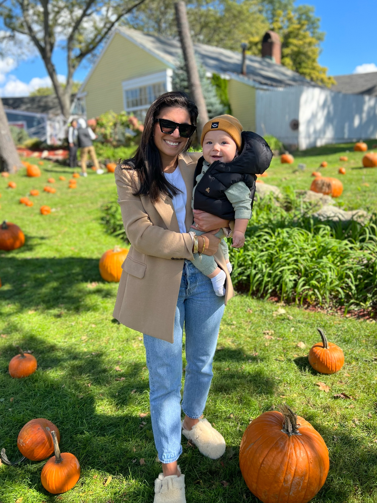 My fav jeans and blazer! 
#transitionoutfit
#spring
#jeans 

#LTKshoecrush #LTKstyletip #LTKU