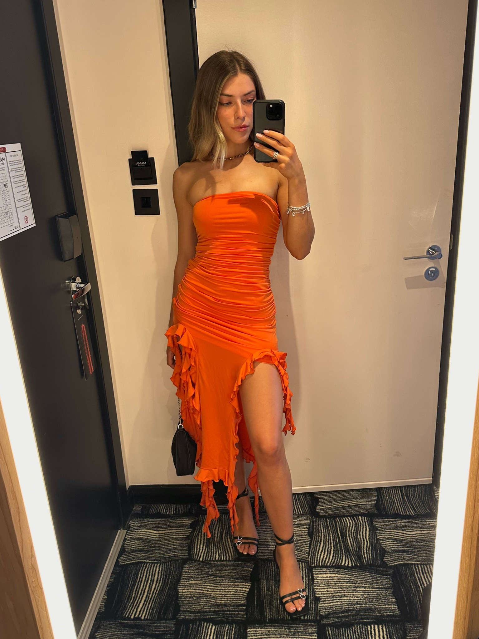 🧡🧡🧡

#LTKSeasonal #LTKeurope #LTKstyletip