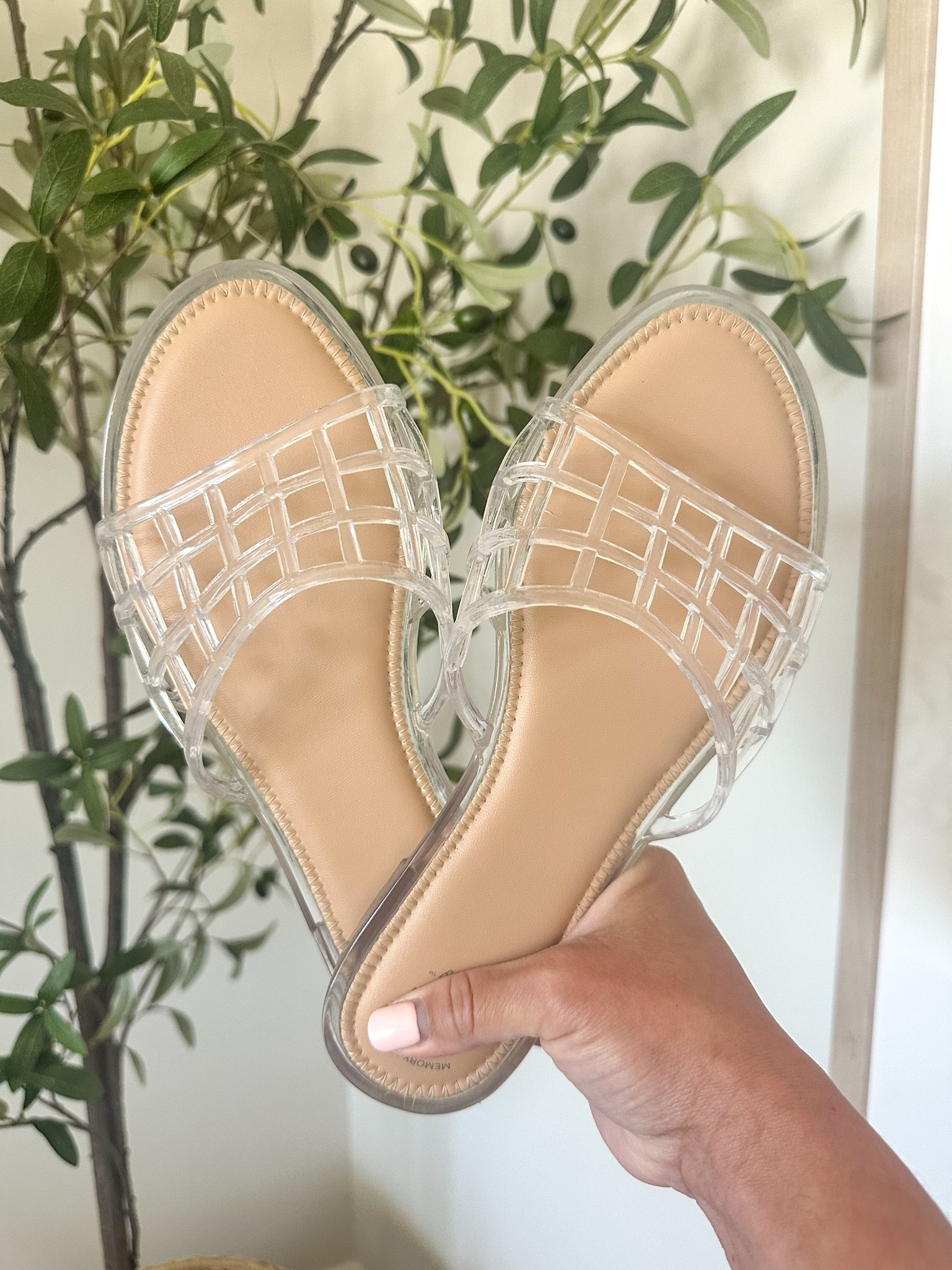 Loving this jelly sandals trend! These are perfect for the beach or poolside! 
#jellysandals #jellies #target #summerstyle

#LTKBeauty #LTKSaleAlert