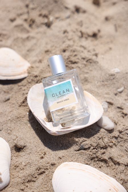 Channeling summer with Clean Classic Beach Vibes! 🌊☀️ My new favorite scent for those sunny days. #FragranceFave #BeachVibes #LinkToKnowIt

#LTKGiftGuide #LTKFindsUnder100 #LTKU
