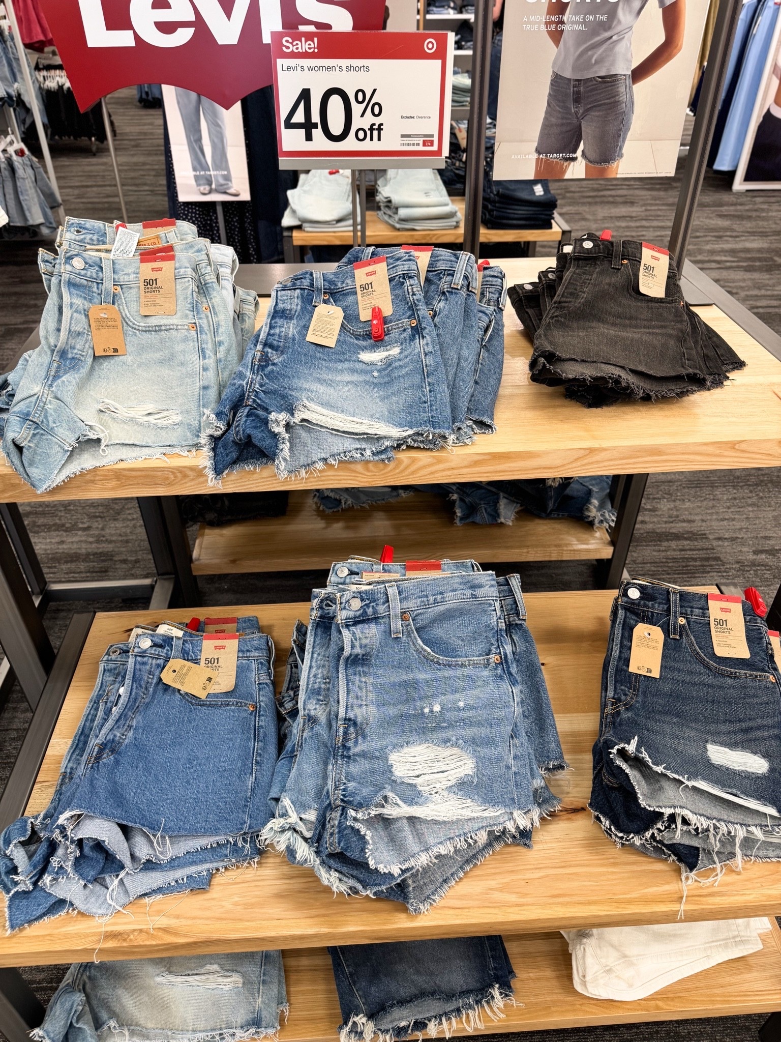 40% off Levi’s shorts 

target finds, target deals

#LTKSaleAlert #LTKootd