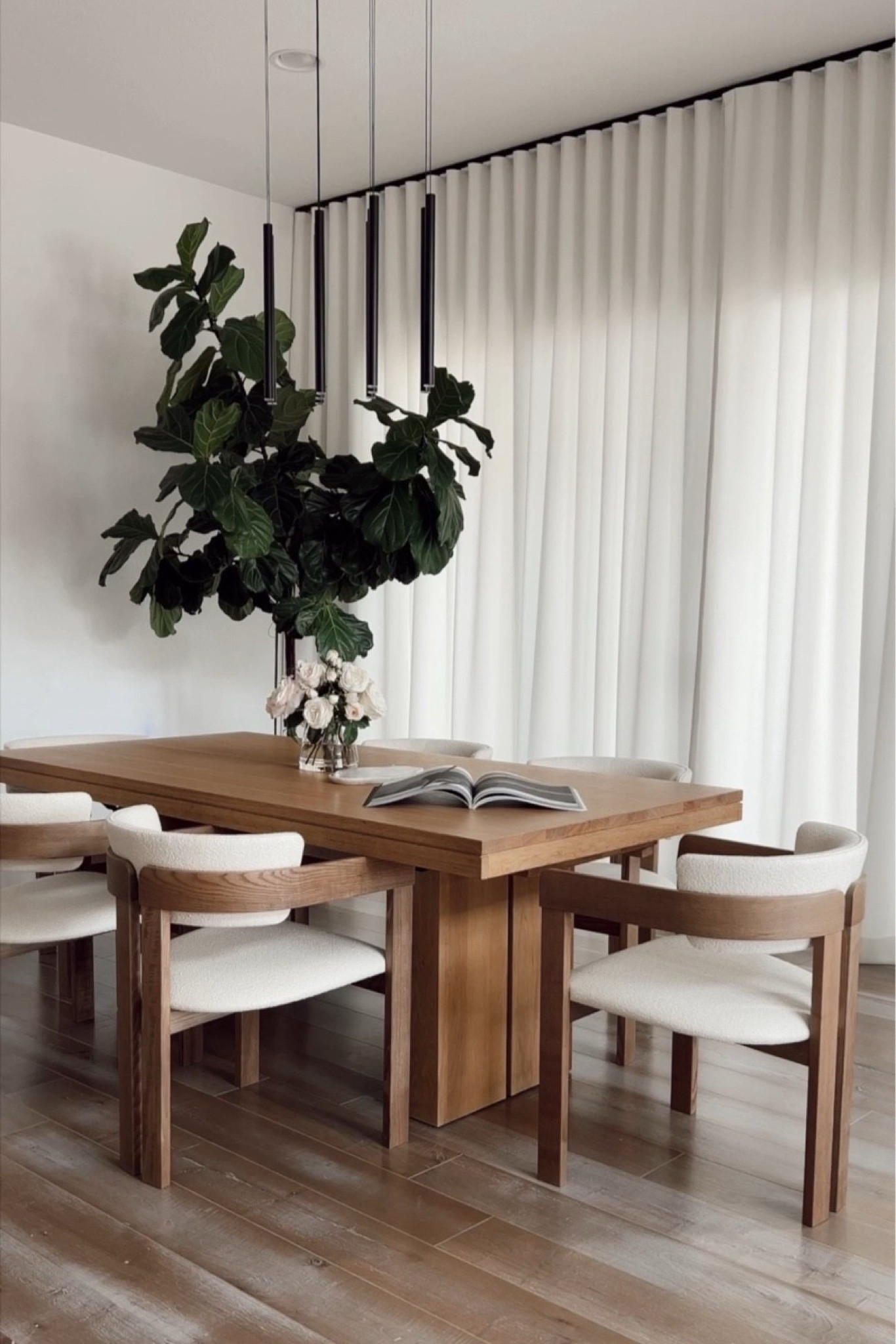 Dining table decor, that we absolutely love! I appreciate that our dining table easily extends that the quality is incredible  

#LTKStyleTip #LTKHome