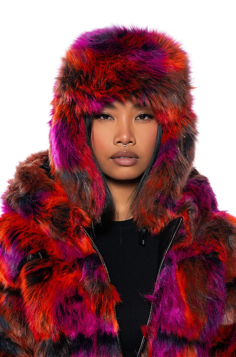 AVI FAUX FUR HAT IN MULTI | AKIRA