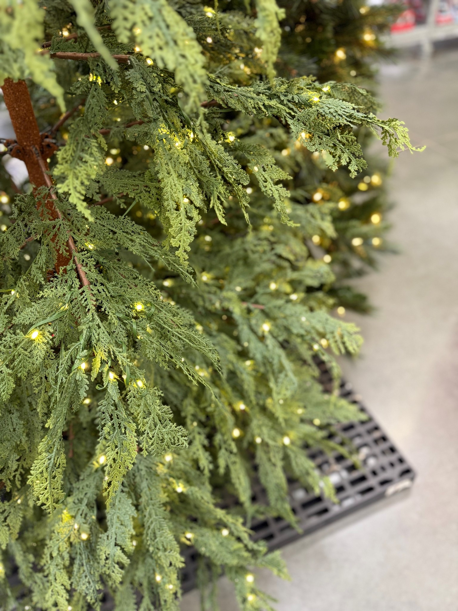 This is the prettiest realistic minimalist Christmas tree I’ve ever seen!! It’s beautiful in person!! Available in 7 ft and 9.5 ft! Plus they have the little miniature versions as well!! 

#LTKSeasonal #LTKOver40 #LTKHome