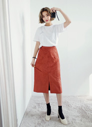 Fade Suede Midi Skirt  | Dahong
