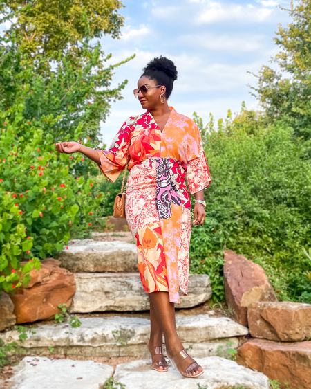 Love this kimono sleeve dress from @shein. 💛 It’s colorful and flattering! *The print you get could be different than this one. I believe it varies. I’m wearing a L. Most accessories are from @amazonfashion. #queenofsleeves #founditonamazon

#LTKunder100 #LTKSeasonal #LTKunder50