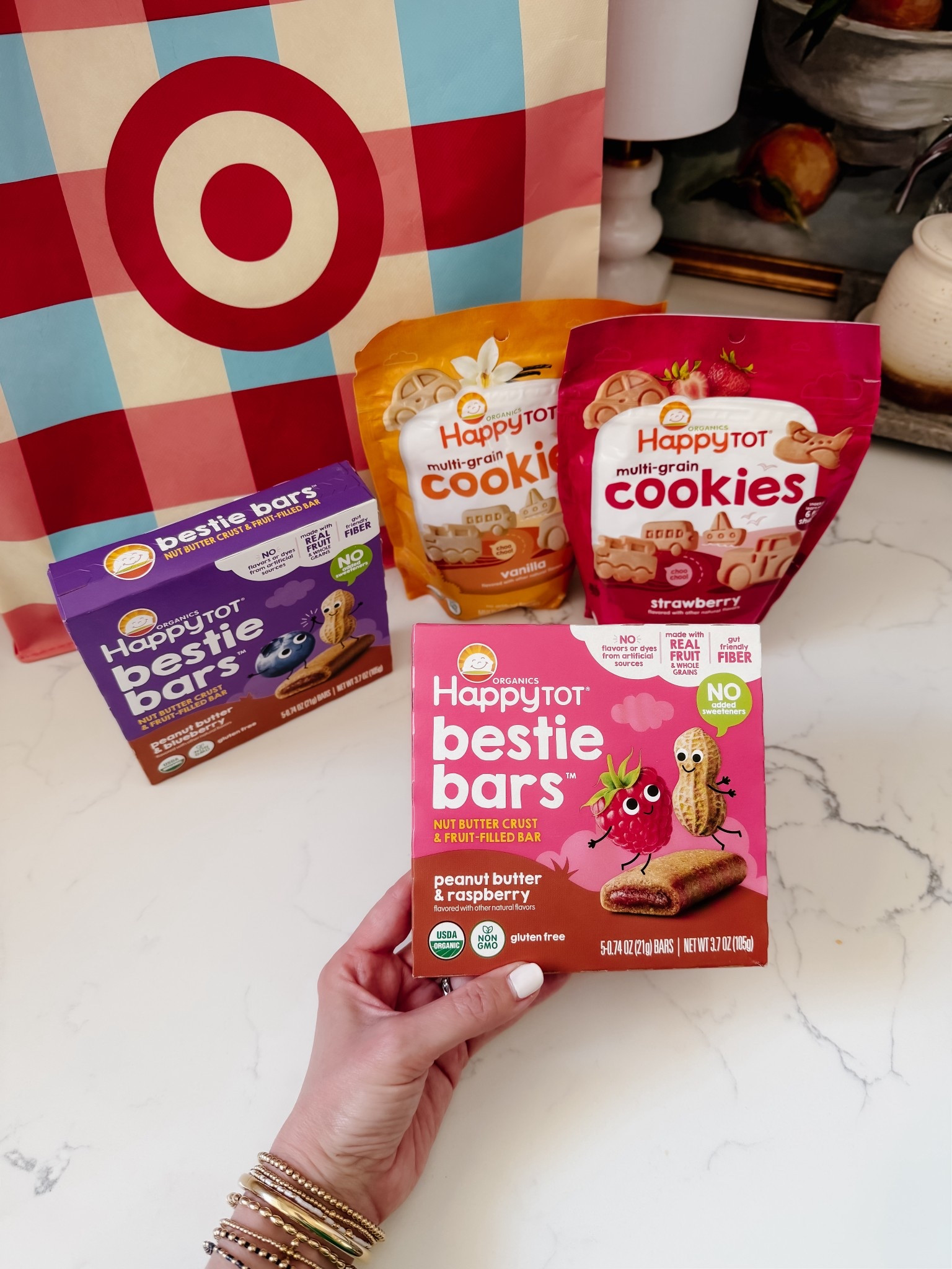 #ad| ✨ HappyTot Multigrain Cookies, available in six fun shapes, multi-grain goodness, 1 gram of added sugar per serving, and natural strawberry and vanilla flavors. Both are perfect for grab-and-go snacks, lunchboxes, or anytime you want a stress free snack kids actually love 🛒🎯❤️ *Happy Tot products are for ages 2 and up*

#TargetPartner #target #HappyBabyOrganics #HappyBabyTarget #targetfinds @happyfamilyorganics @target