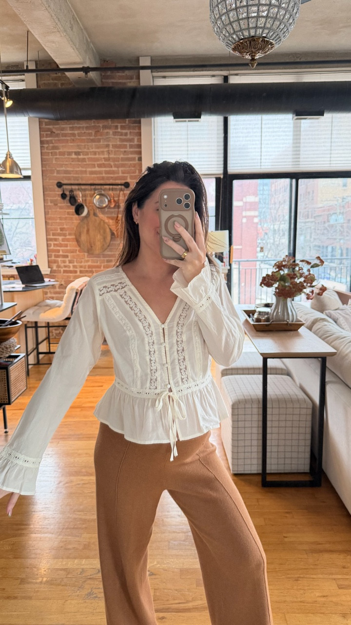 Cute spring top from @Target 

#LTKBump #LTKootd