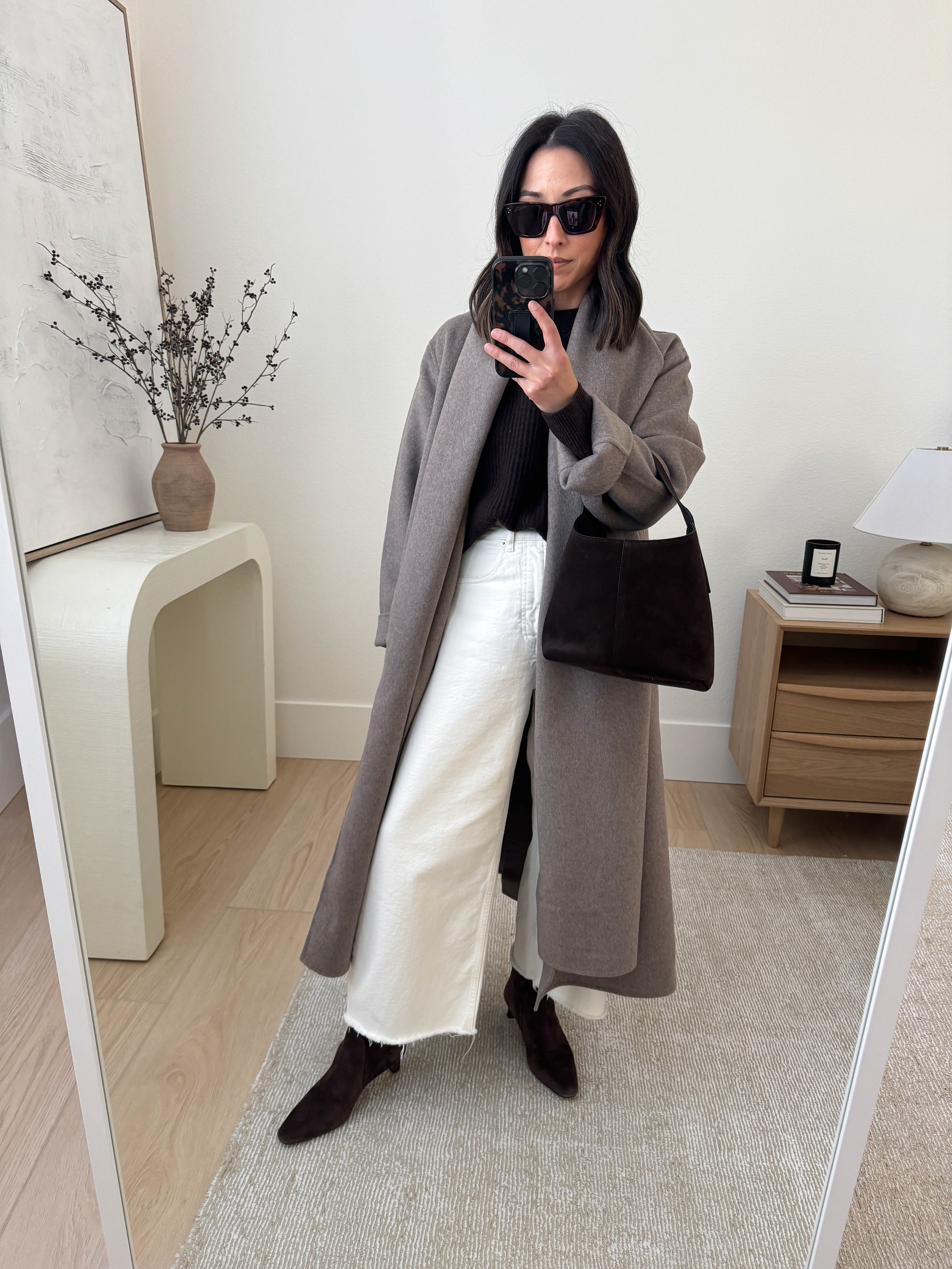 Gap taupe scarf coat. This is also not lined so it moves so well and it's so comfy! Scarf part is removable, but this is a collarless coat. The scarf portion does make the coat significantly more warm. 

Gap coat petite xs
Evelane sweater xs
Everlane jeans 26. Sized up 2 and cut hems. 
Madewell boots 5.5
Banana Republic bag
Celine sunglasses

#LTKCyberWeek #LTKSeasonal #LTKSaleAlert