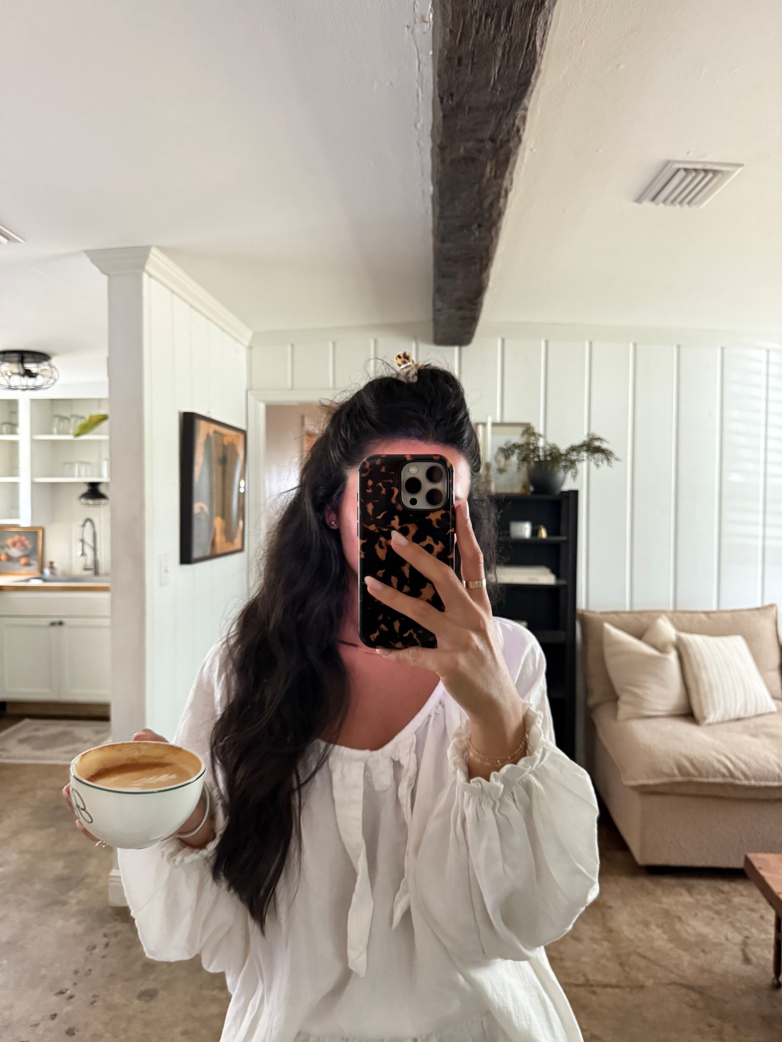 Wearing a size small ☁️