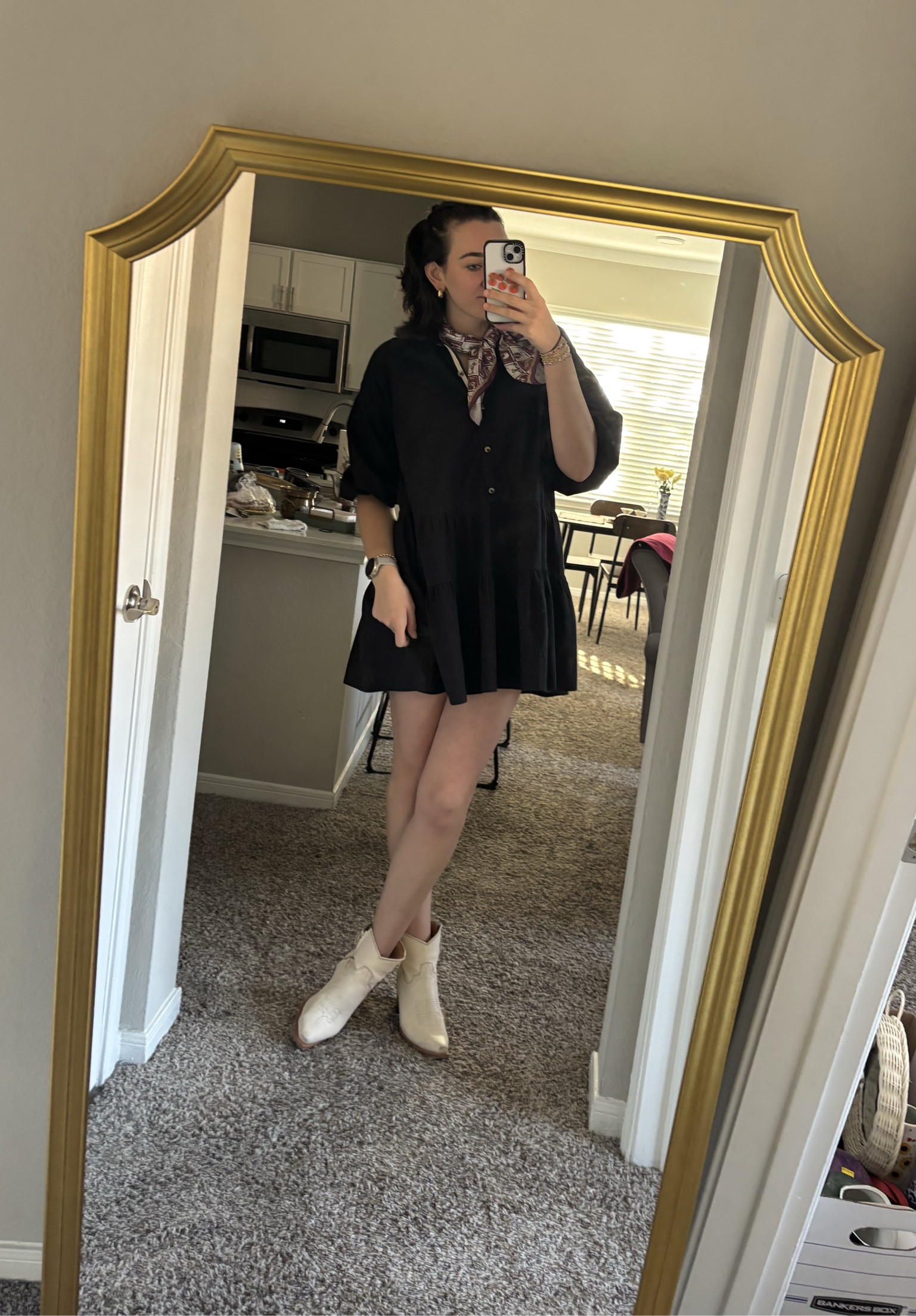  must-have Swells of Splendor FSU gameday scarf to cheer on the Seminoles in style. To top it off, these Tecovas white boots are the perfect mix of comfort and chic! Whether you’re tailgating or watching the game from home, this look will have you feeling both festive and fabulous. Let’s go Noles! 💛 #FSUGameday #FSU #GamedayStyle #TailgateReady #BlackDress #SwellsOfSplendor #Tecovas #FSUFanFashion #ChicAndComfortable #CollegeFashion #OOTD