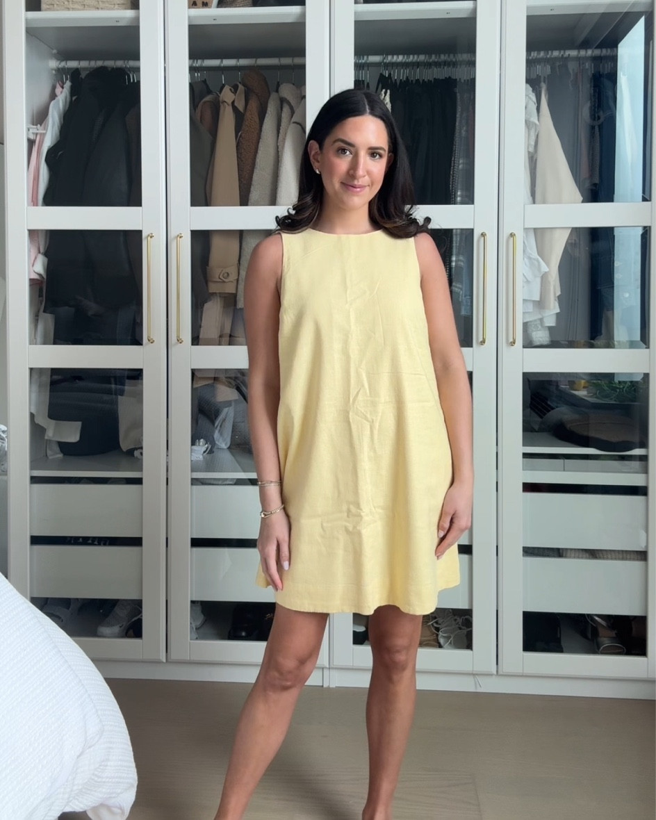 Wearing a size small but I think I could have sized down to an xsmall 

Spring dress, summer dress, Abercrombie, spring outfit, resort wear

#LTKSpringSale #LTKfindsunder100 #LTKSeasonal