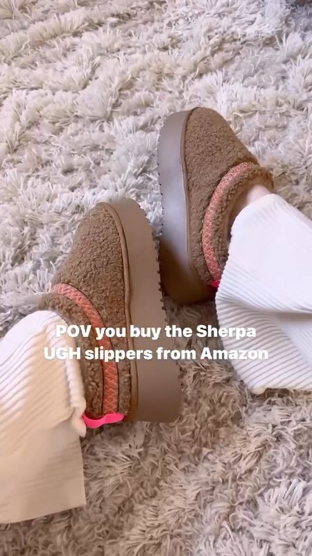 Sherpa slippers 

#LTKHoliday #LTKHolidaySale #LTKGiftGuide