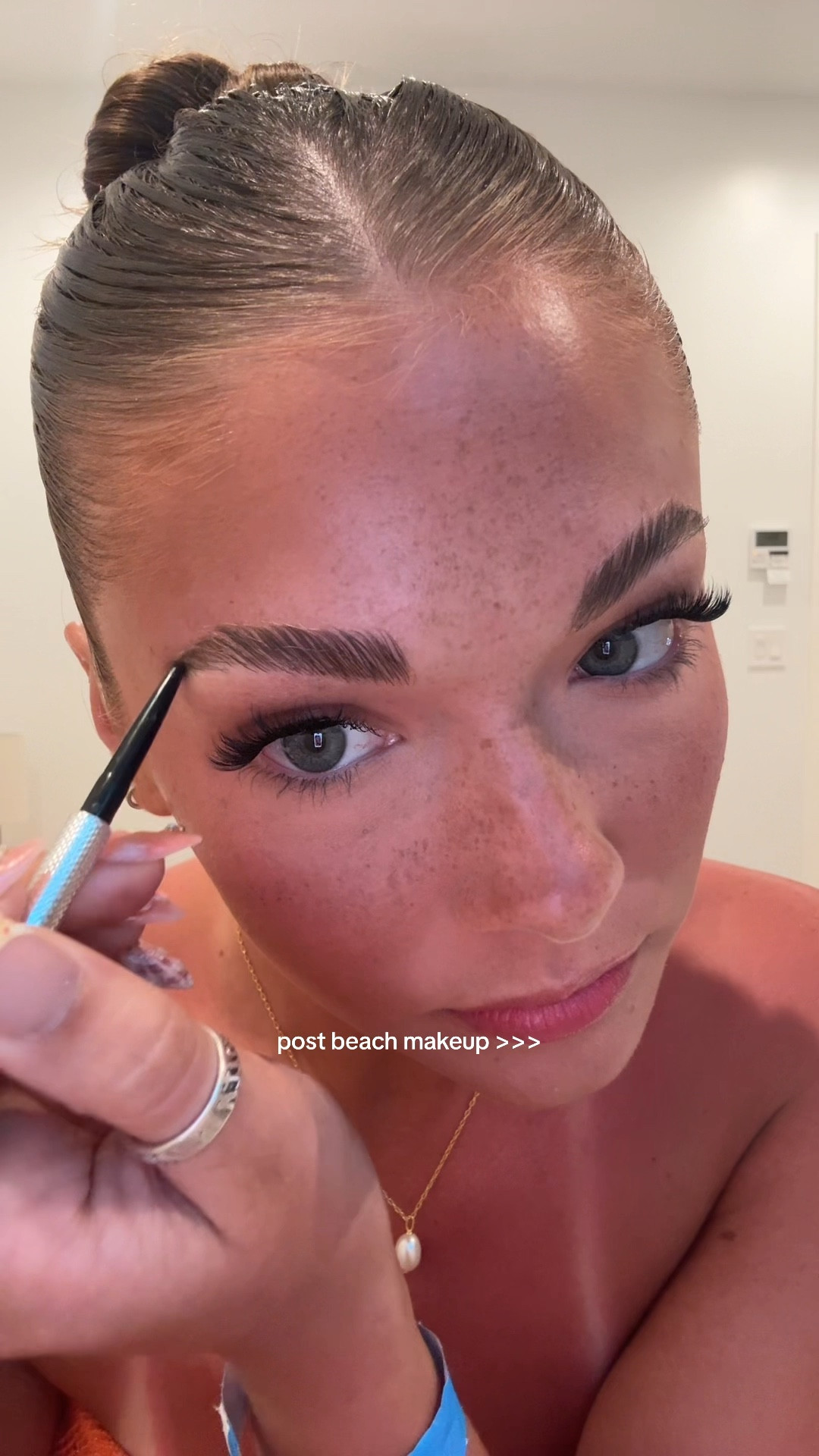 sunburnt makeup 🦀💋🦞 
#makeupinspo #makeuptutorial #naturalmakeup
