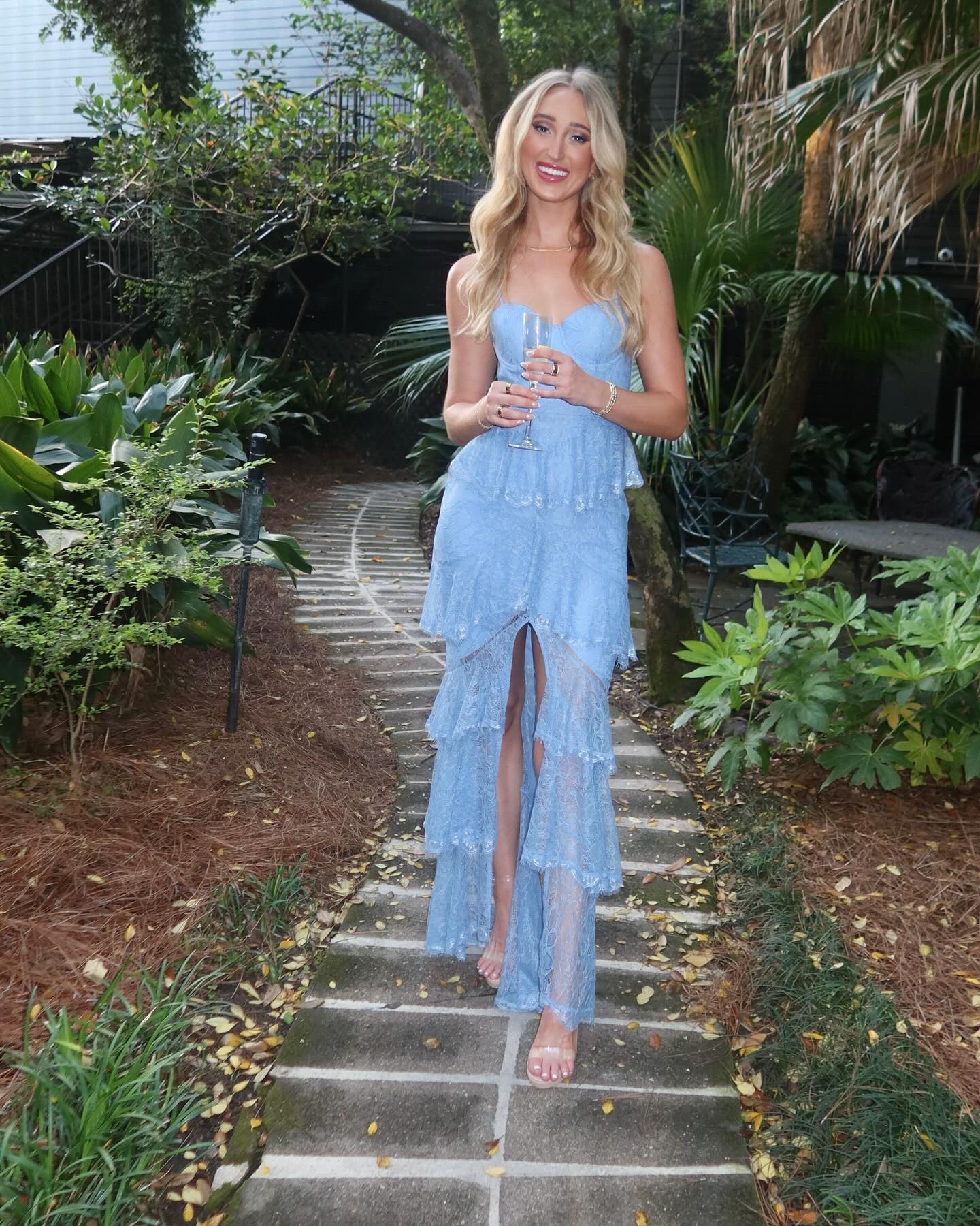 Shout out to @nolapoboysbourbonst for making sure I got all my wedding memz back! 💙

#ROYalwedding #youwinsomeyounewsome