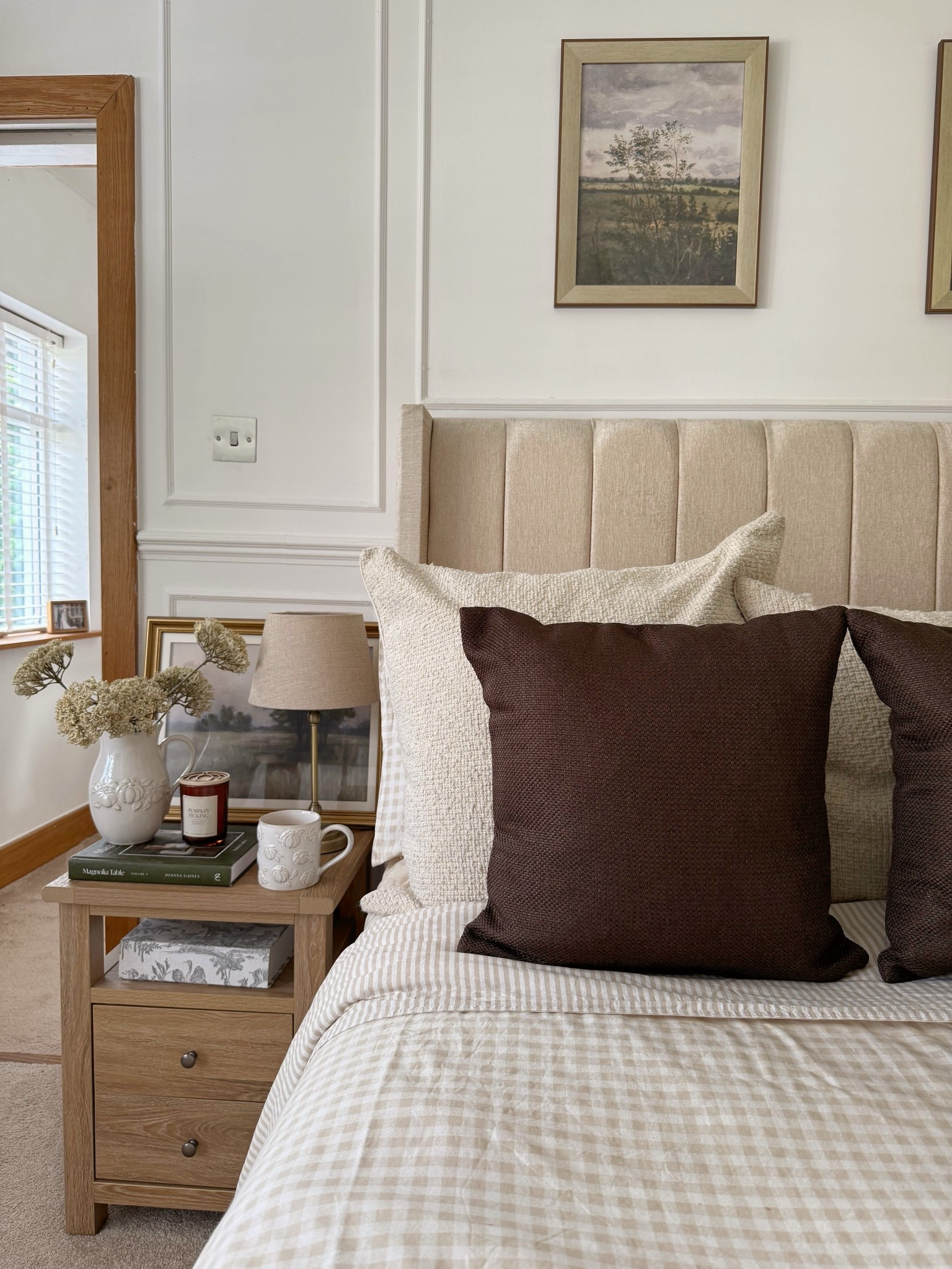 Cosy months are here, time for warmer cosy bedroom decor 🤎


#LTKautumn #LTKhome #LTKuk