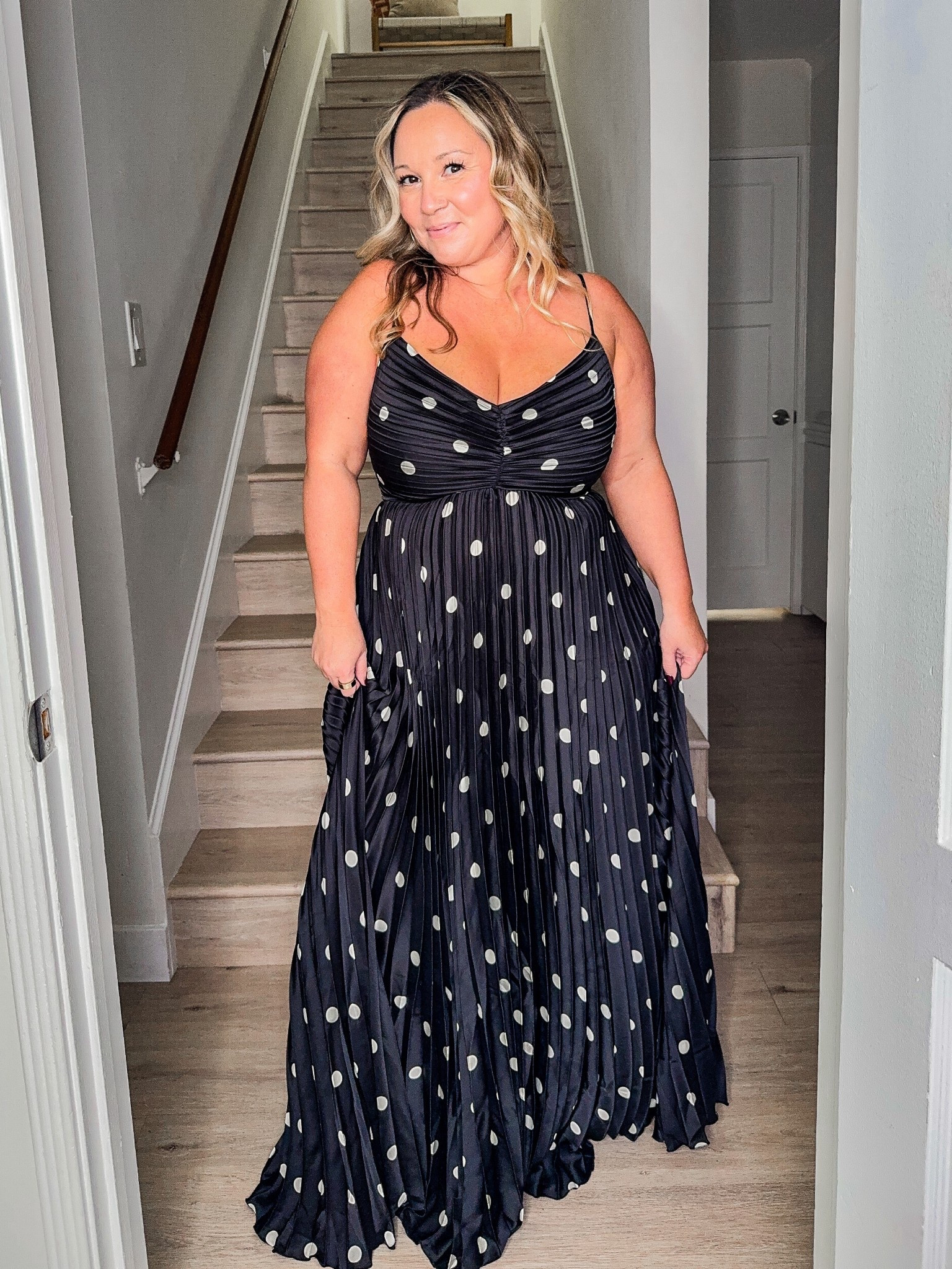 Petal & Pup dress size XL
Code SHELLI20 for 20% off!

Fall wedding guest dress, fall dress, cocktail dress, holiday dress, midsize style, party dress, fall style, petite style, polka dot dresss

#LTKPetite #LTKMidsize #LTKStyleTip