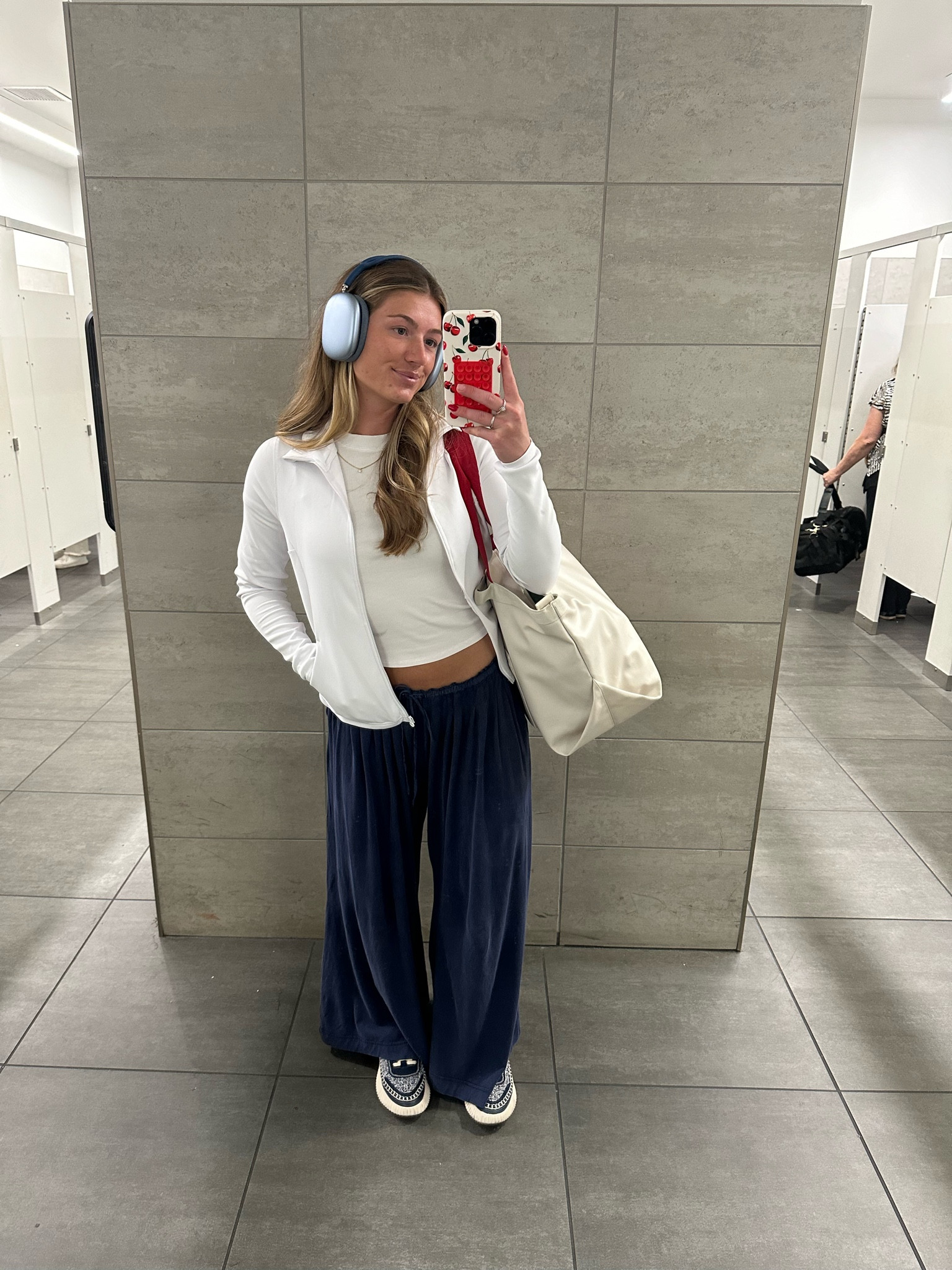 Airport fit ✈️ #travelfit #comfycute