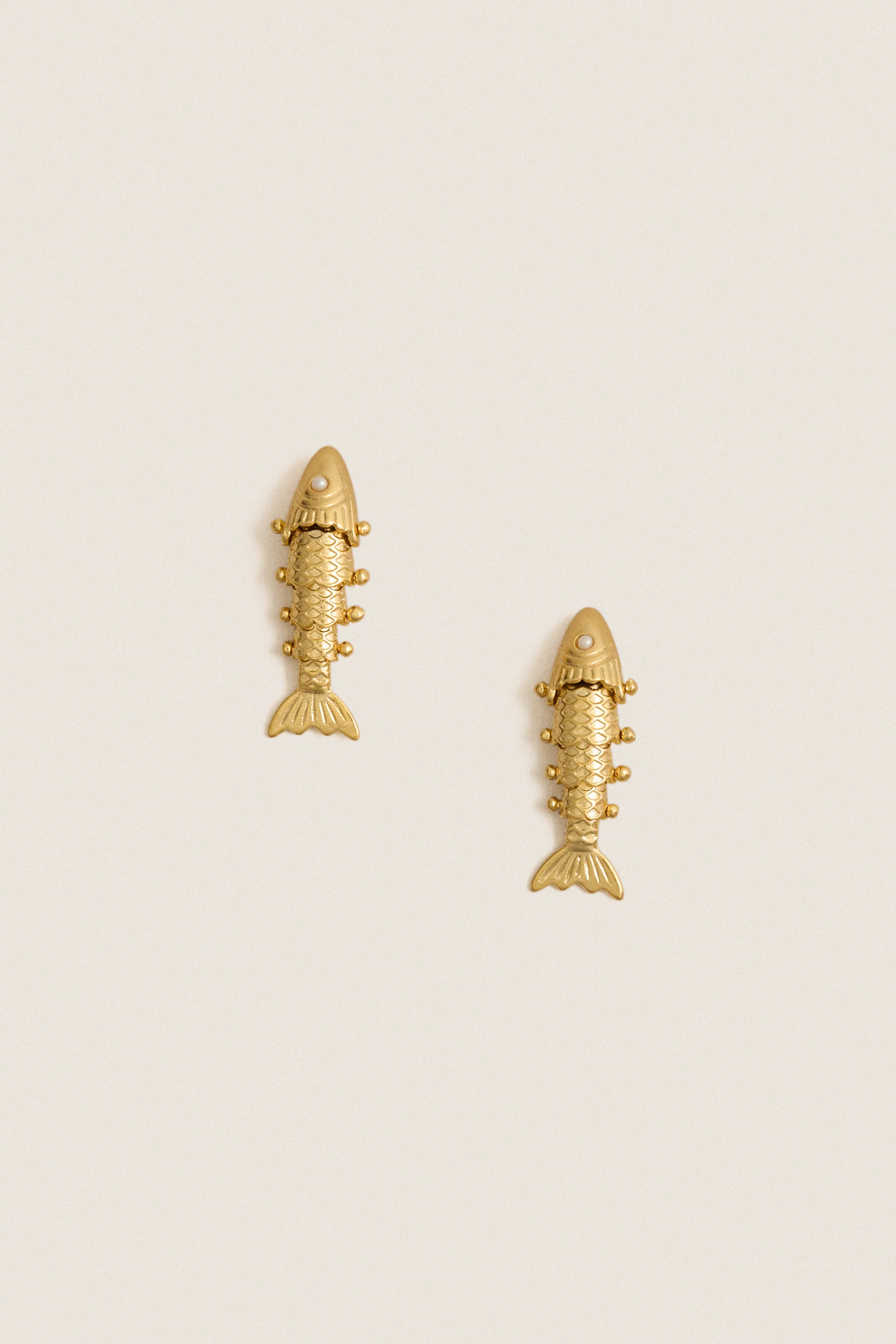 Gold Anchovy Earrings | Tuckernuck (US)
