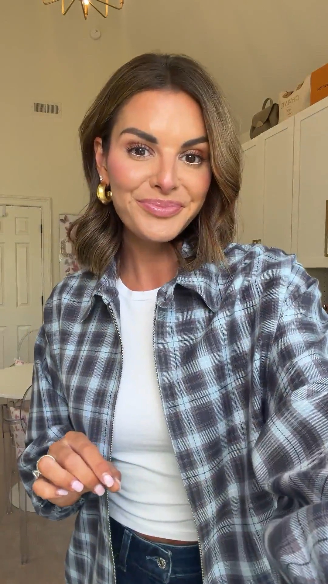 Cute plaid bomber! Perfect for Fall! These jeans are also 40% off!! ✨

I’m wearing a small but should have done an XS!

Fall outfits women, Nordstrom outfits, autumn outfits, Katy Harrell

#LTKootd #LTKSeasonal