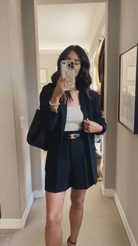 I’m just shy of 5’7 wearing the size small blazer and extra small shorts. 
Workwear, work outfit, StylinByAylin 

#LTKstyletip #LTKworkwear #LTKunder100