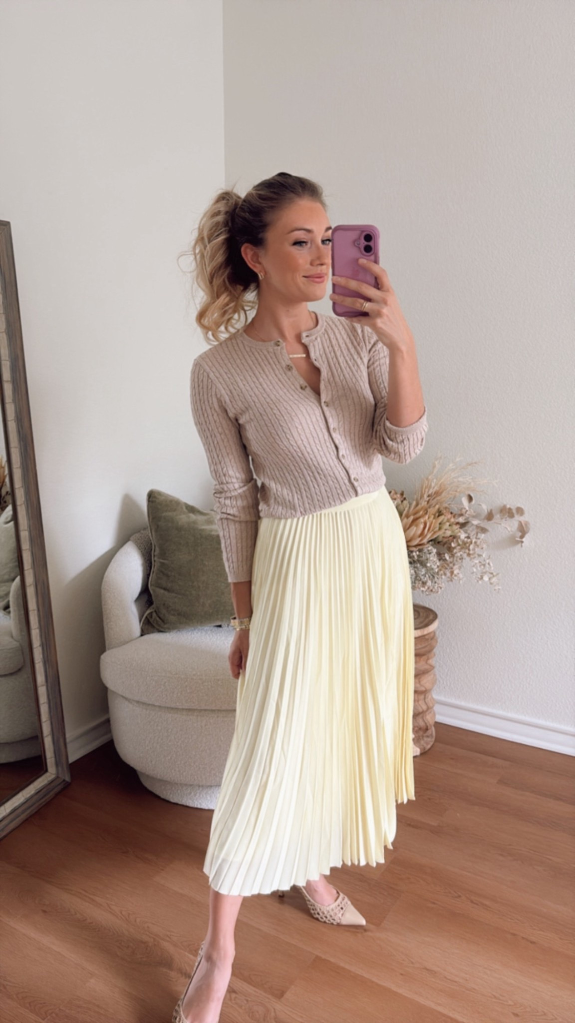 Nordstrom sale outfit 🙌🏼 always a sucker for a pleated skirt! And this butter yellow is perfection!

#LTKWorkwear #LTKSaleAlert #LTKautumn