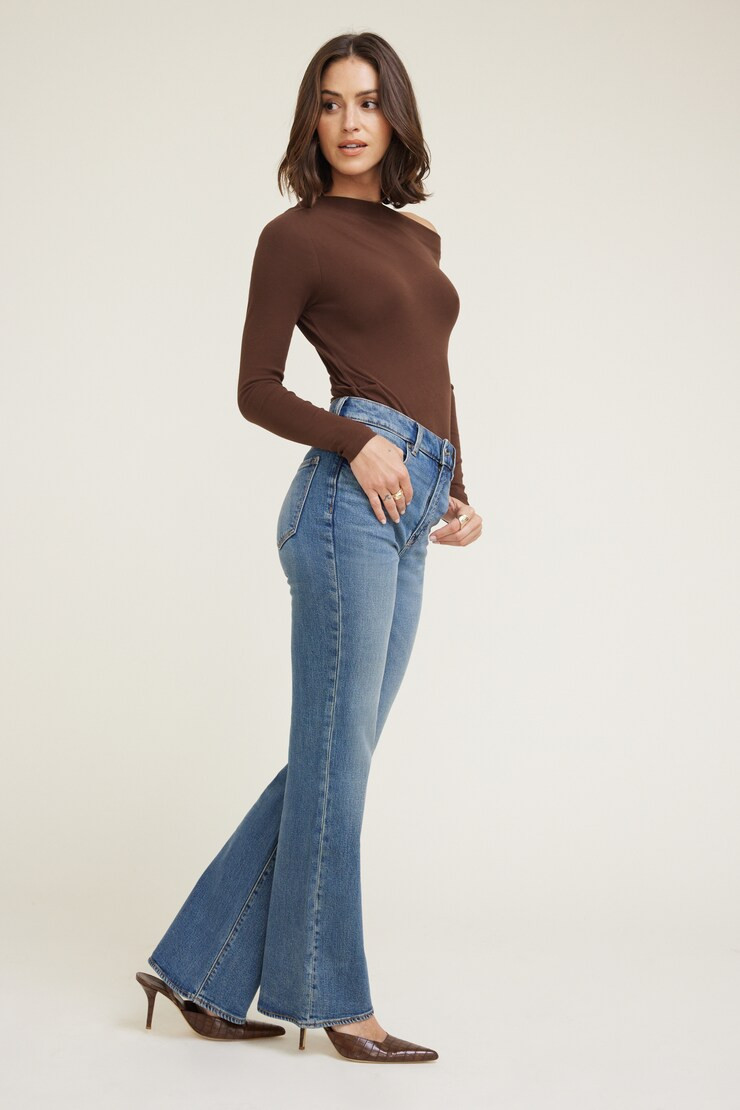 Elodie Stretch High Rise Bootcut Jeans | Dynamite Clothing