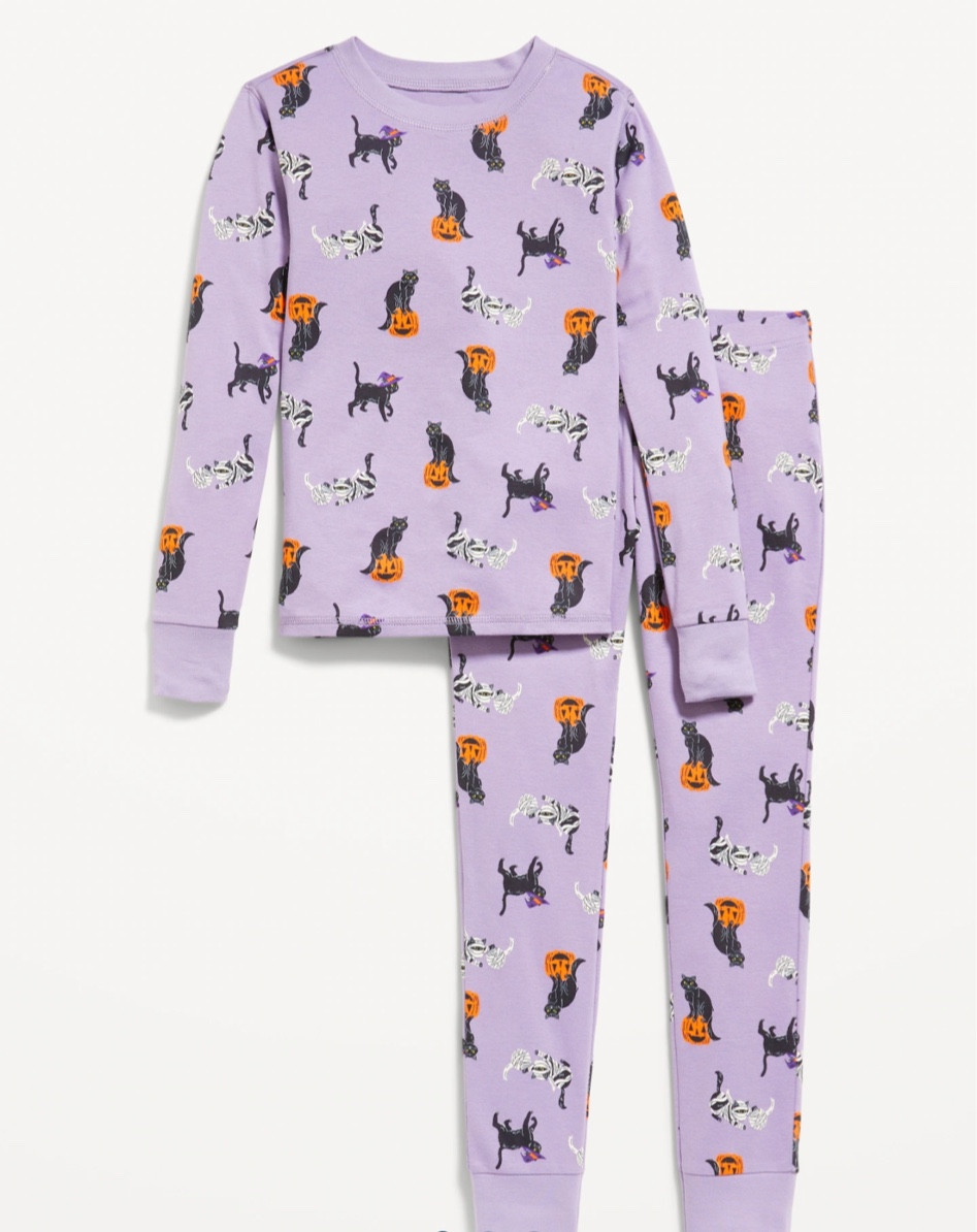 50% off Halloween pj’s

#LTKsalealert #LTKSeasonal #LTKfamily