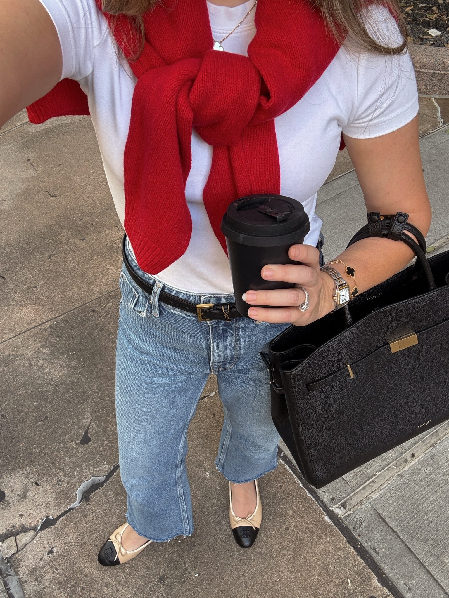 Pop of red❤️