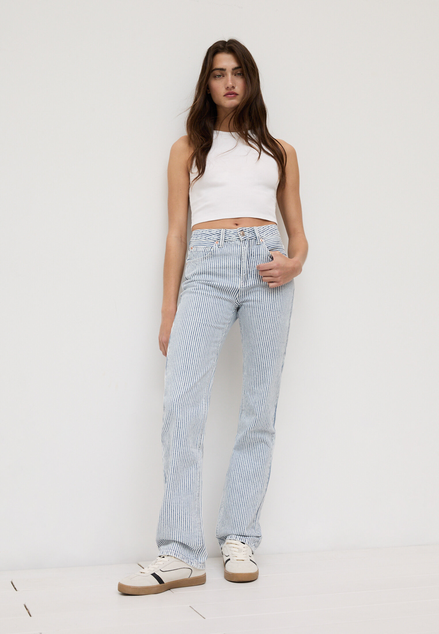 D98 straight-leg vintage striped jeans | Stradivarius (UK)