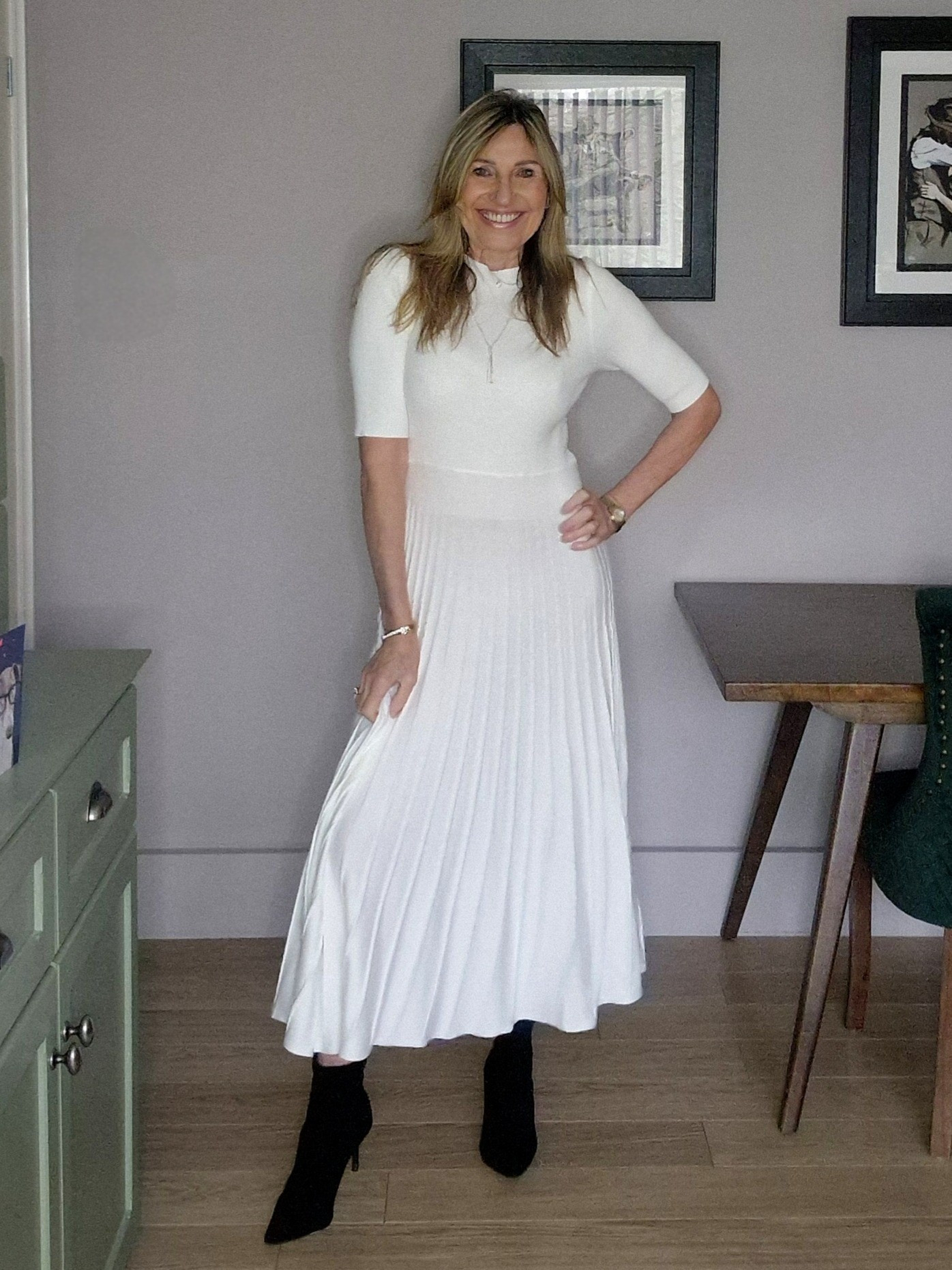 Winter white knitted pleated dress with stretch.  Ideal for that Christmas brunch

#LTKuk #LTKeurope #LTKwinter