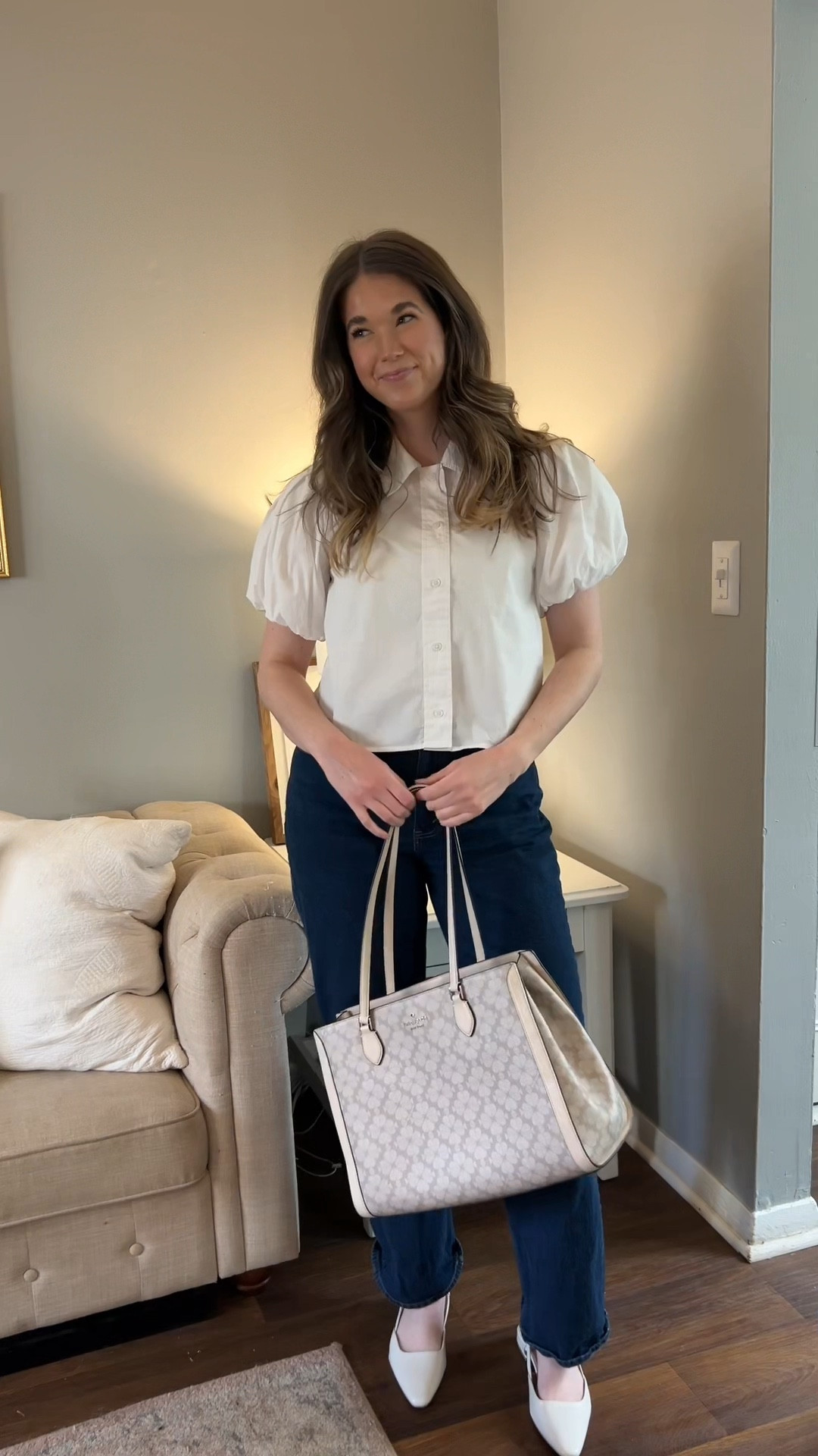 outfit to go grab some lunch! I went for an elevated casual look and like how this came together 

(search words: white sling back flats, rounded toe shoes, neutral purse, neutral spring bag, dark was high rise wide leg jeans, white puff sleeve top, puff sleeve button down, spring outfit, neutral spring outfit)

#LTKSeasonal #LTKFindsUnder50 #LTKStyleTip