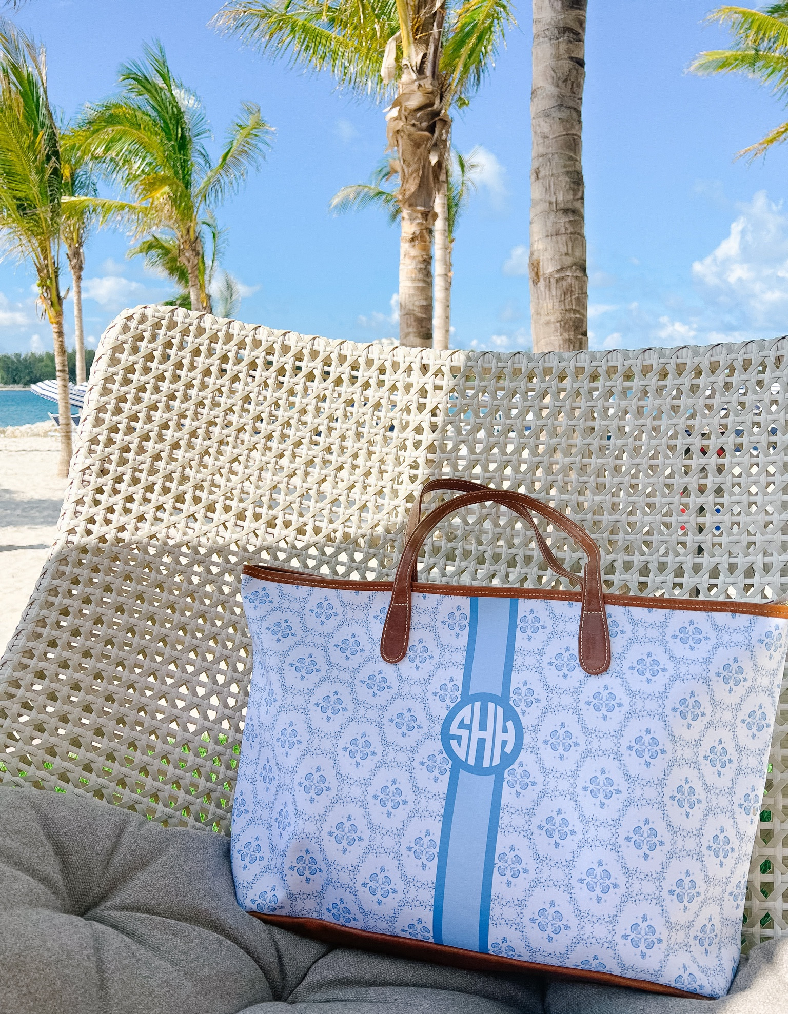 Meet my new best friend! Holds everything, it’s pretty, and it wipes clean! Loving this trellis print! #barrington #mompurse #totebag #grandmillienial #fenwickfields #barringtonbag

#LTKitbag #LTKstyletip #LTKtravel