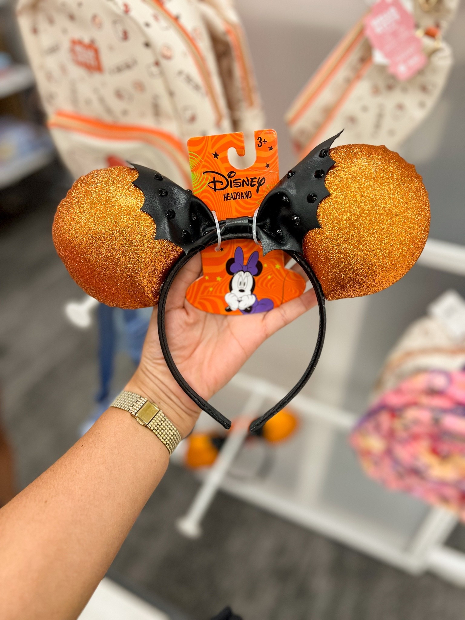 New Halloween Minnie Mouse ears

Target finds, Target Halloween

#LTKSeasonal #LTKKids