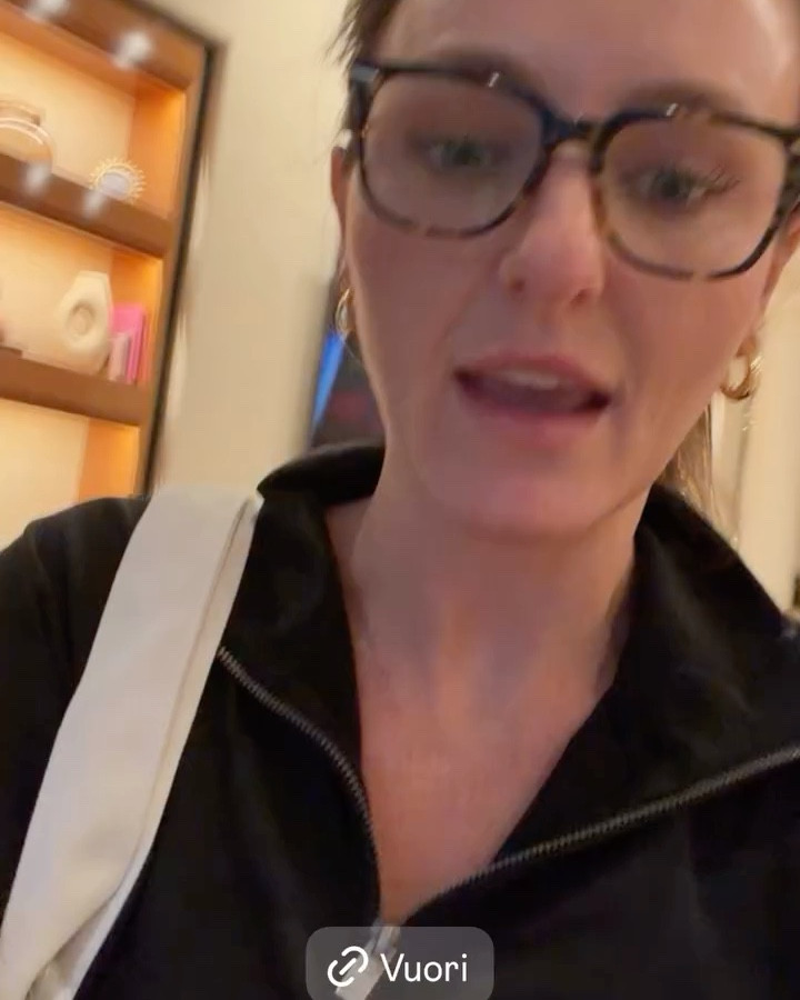 This @vuoriclothing GWP is available until 12/31! Wearing a large in everything 

#VuoriPartner

#LTKHoliday #LTKActive #LTKMidsize