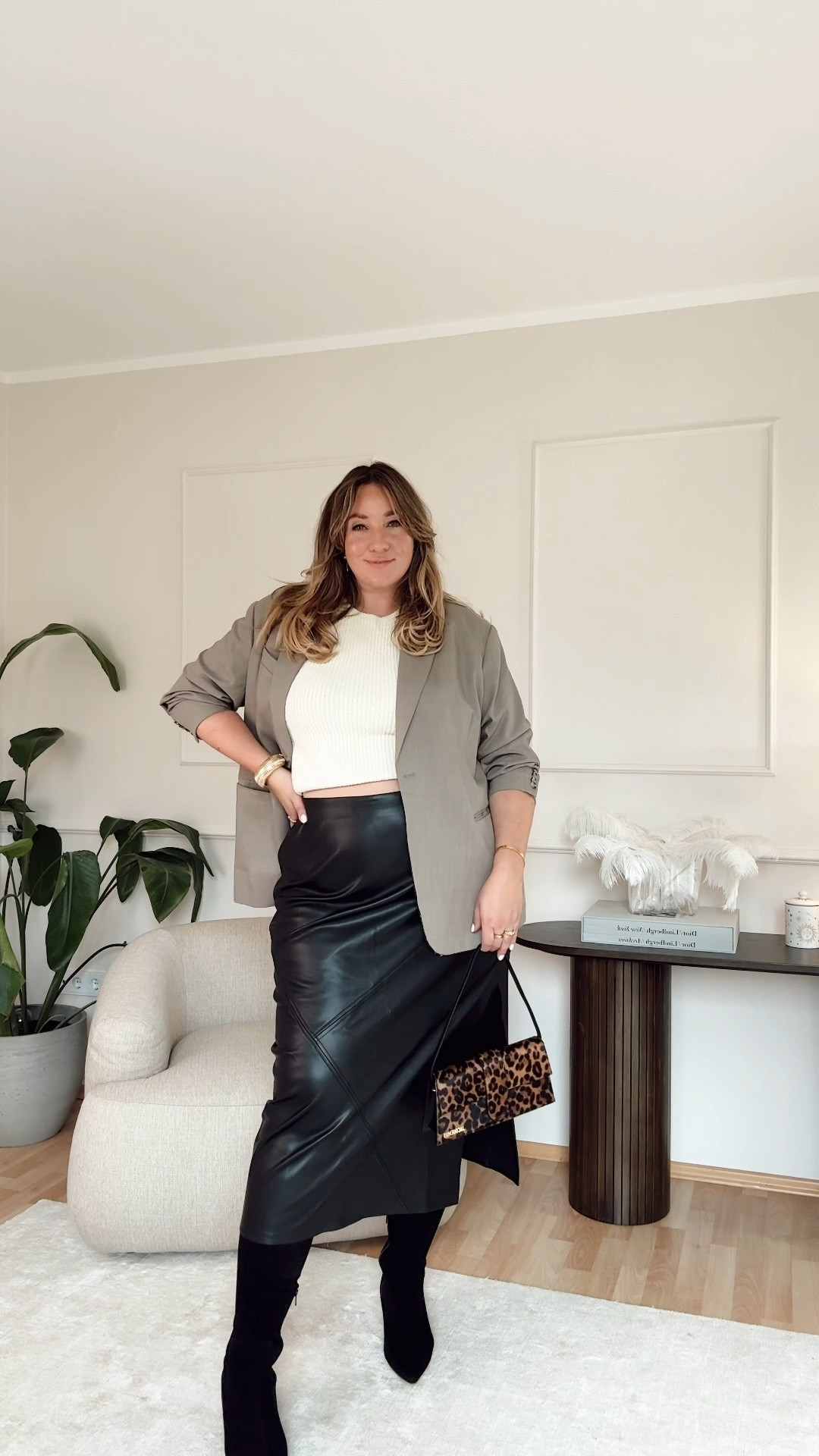 Plus Size Outfit of the day -we love faux maxi leather skirts 💘

#LTKVideo #LTKstyletip #LTKplussize