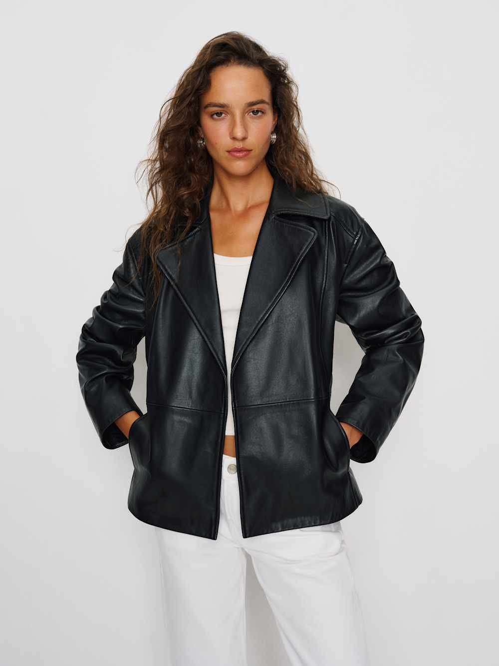 Veda Jaden Cropped Trench | Reformation (Global)