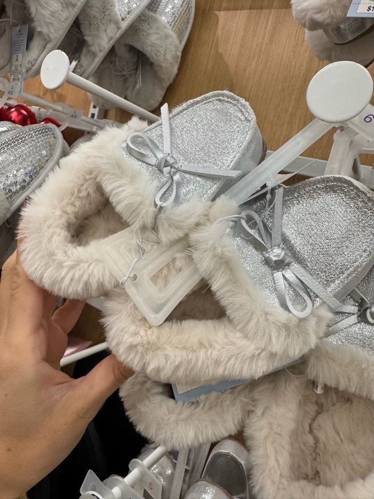 Target slippers under $15!💓✨ would make a great affordable gift idea! 

target, gift guide, gift ideas, gift guide for her, gift guide for friend, gift guide for coworker, gift ideas, cyber week deals, Lauren Mulloy 

 #LTKGiftGuide #LTKHoliday #LTKSaleAlert