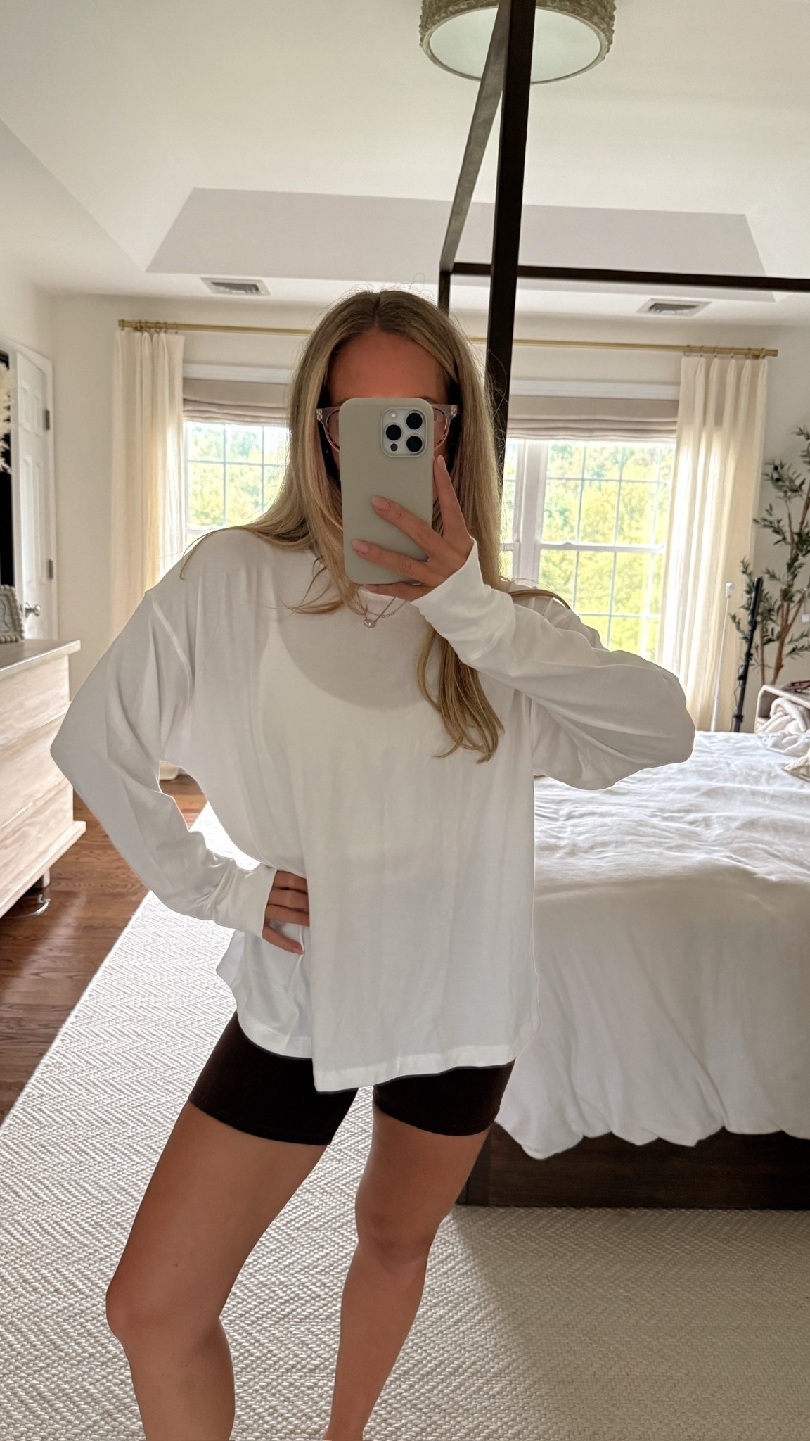 Aerie LTK Fall Sale🍂 White long sleeve boyfriend T-shirt in size small paired with YPB studioFLEX biker shorts in size small✨

Aerie sale, fall active wear outfits, fall outfits, fall fashion, oversized t-shirt, long sleeve white shirt 


#LTKFindsUnder100 #LTKStyleTip #LTKFallSale